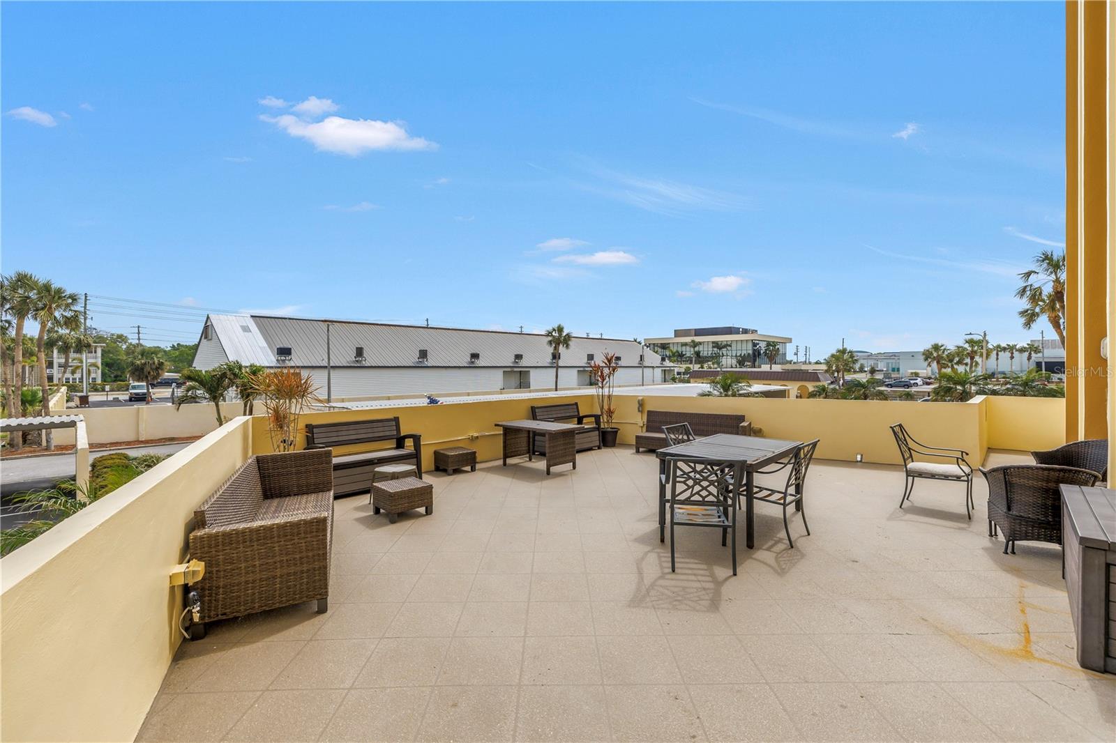 4550 COVE CIR #408, ST PETERSBURG, FL, 33708
