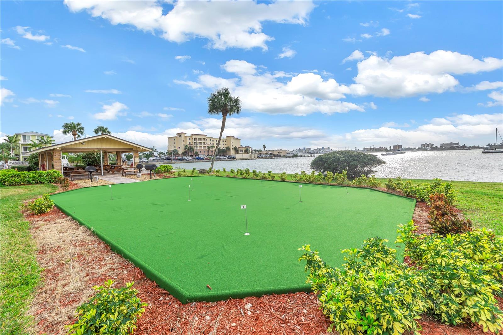 4550 COVE CIR #408, ST PETERSBURG, FL, 33708