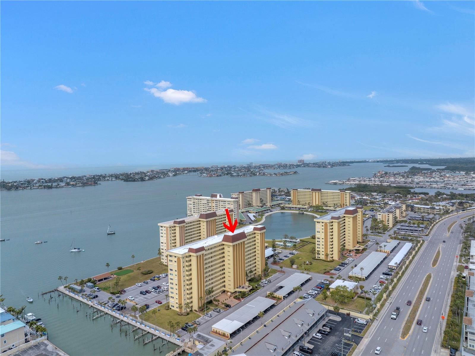 4550 COVE CIR #408, ST PETERSBURG, FL, 33708