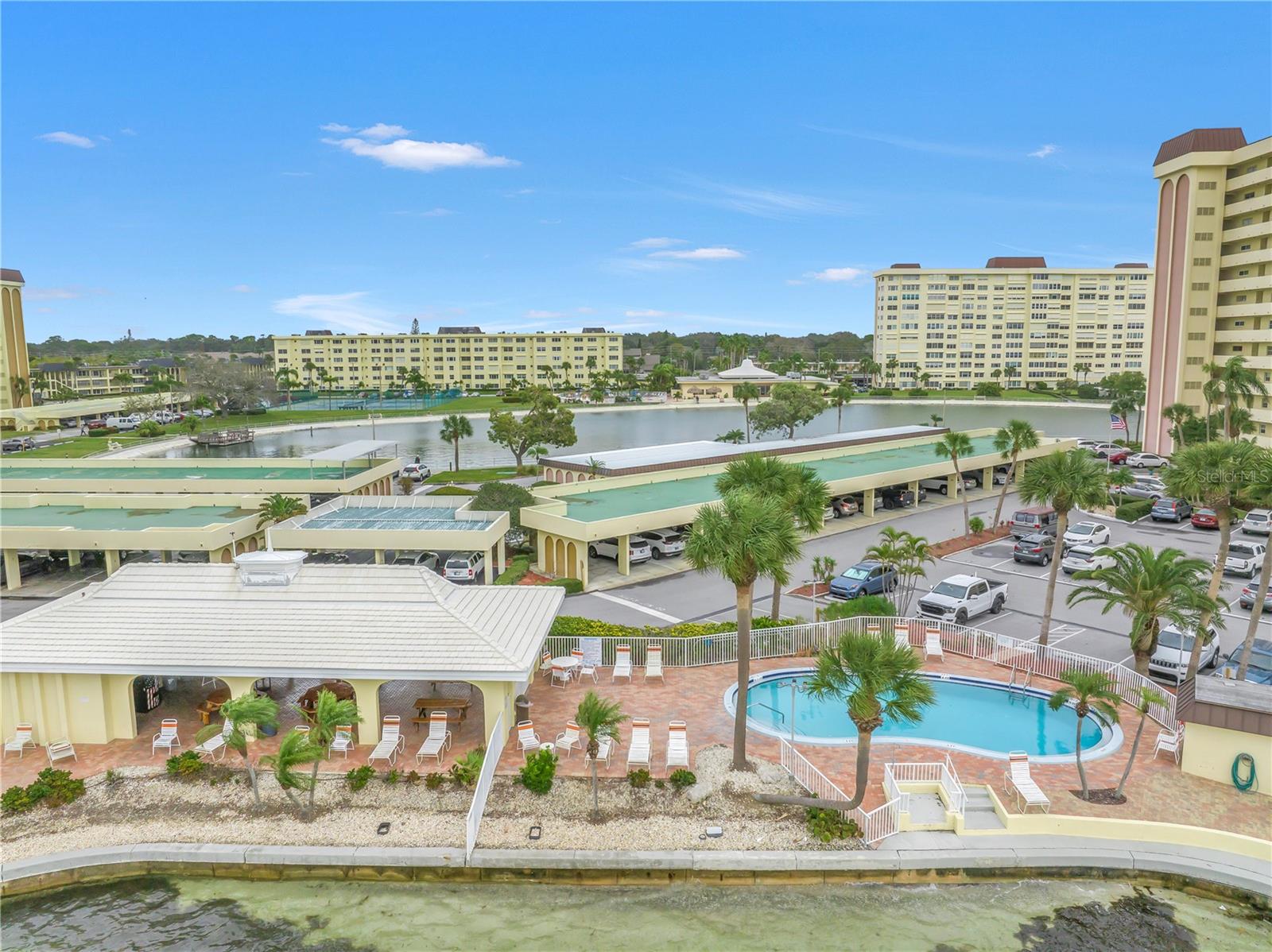 4550 COVE CIR #408, ST PETERSBURG, FL, 33708