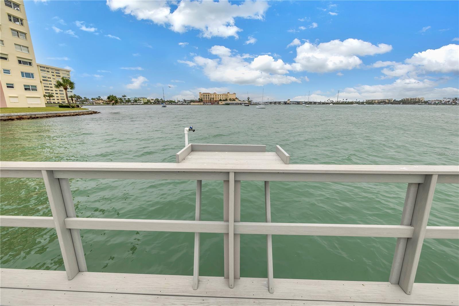 4550 COVE CIR #408, ST PETERSBURG, FL, 33708