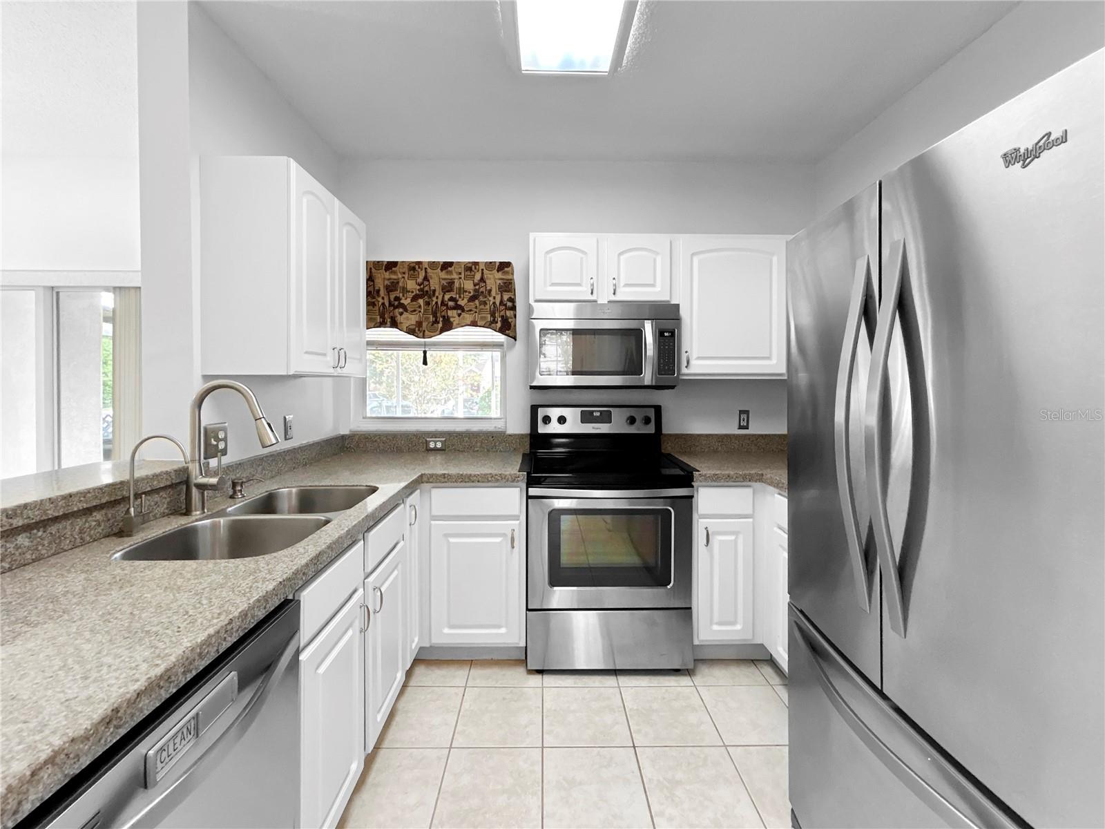 30132 WELLESLEY WAY, WESLEY CHAPEL, FL, 33543