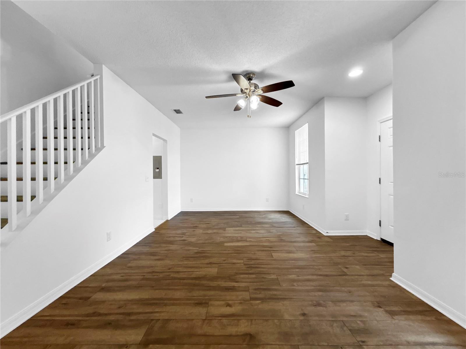 30132 WELLESLEY WAY, WESLEY CHAPEL, FL, 33543