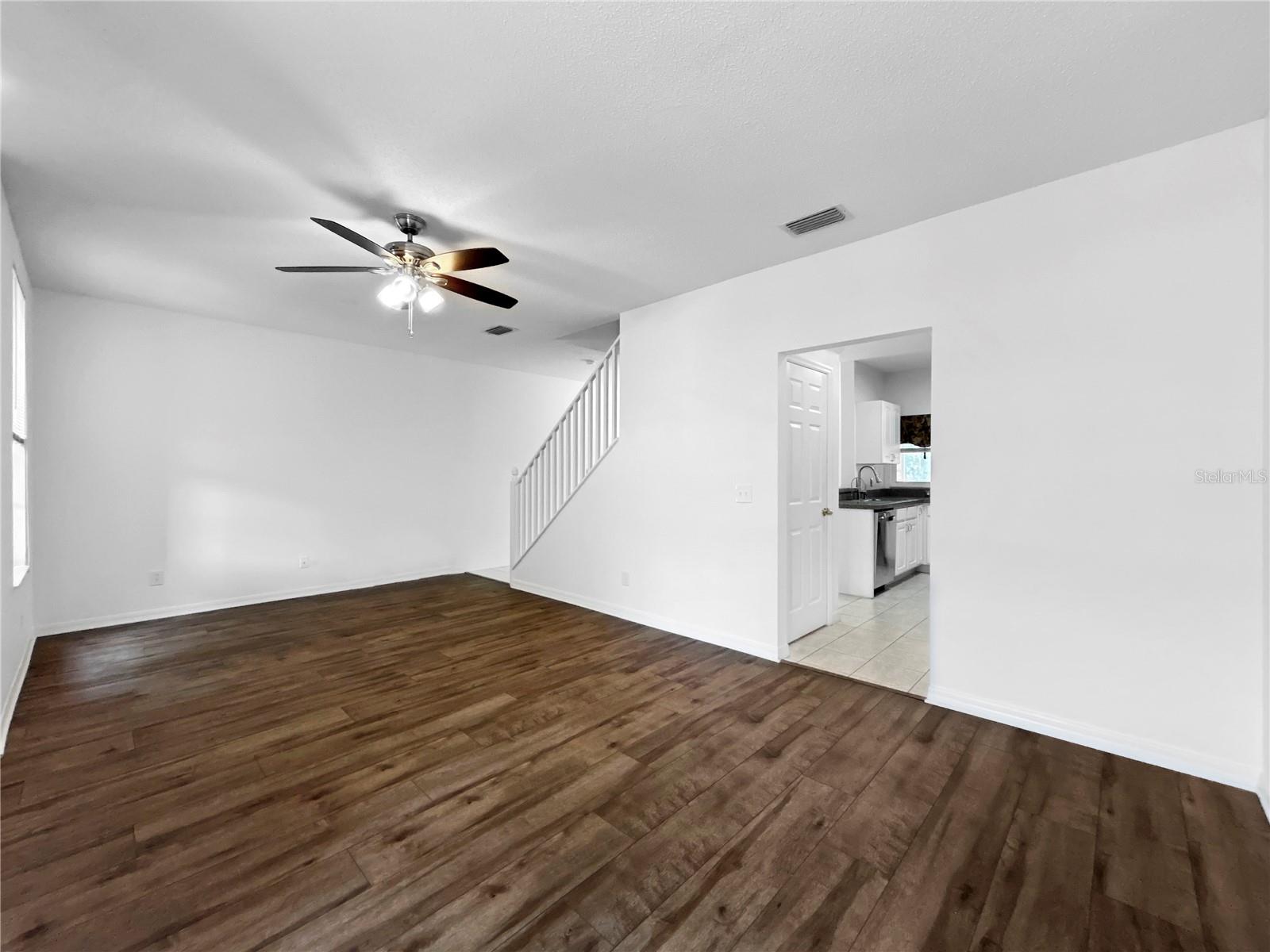 30132 WELLESLEY WAY, WESLEY CHAPEL, FL, 33543