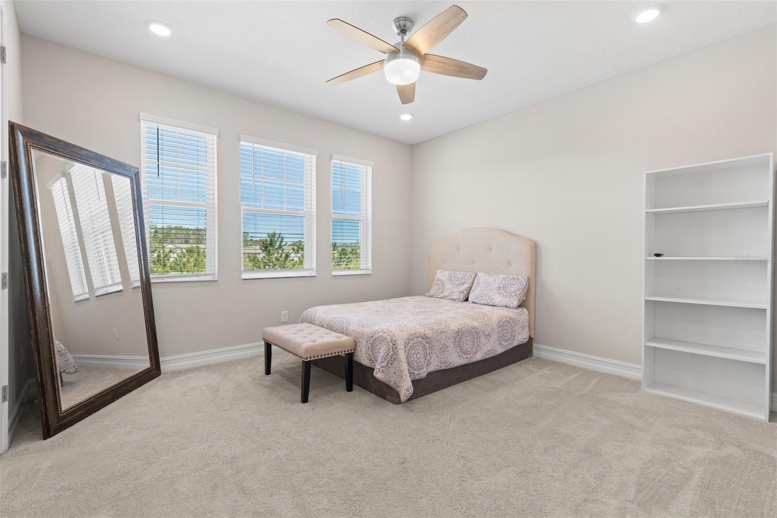 4600 LAGONA LN, WESLEY CHAPEL, FL, 33543