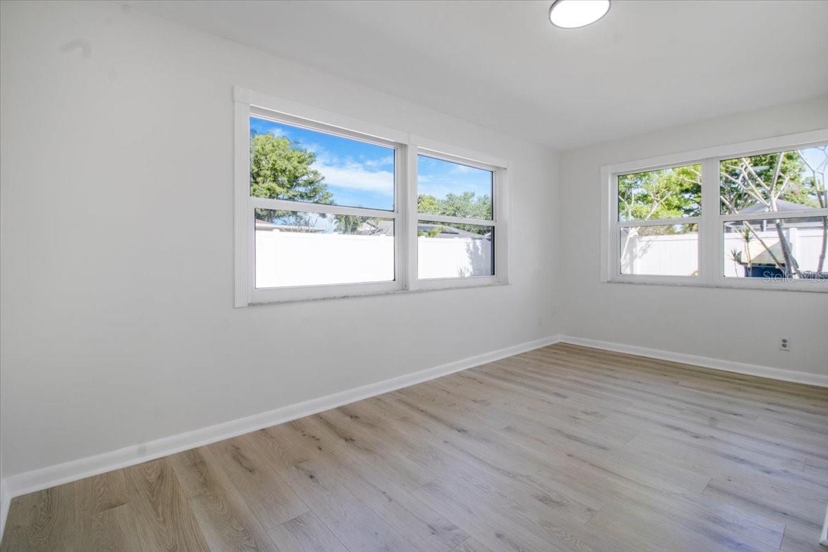 1924 SKY DR, CLEARWATER, FL, 33755