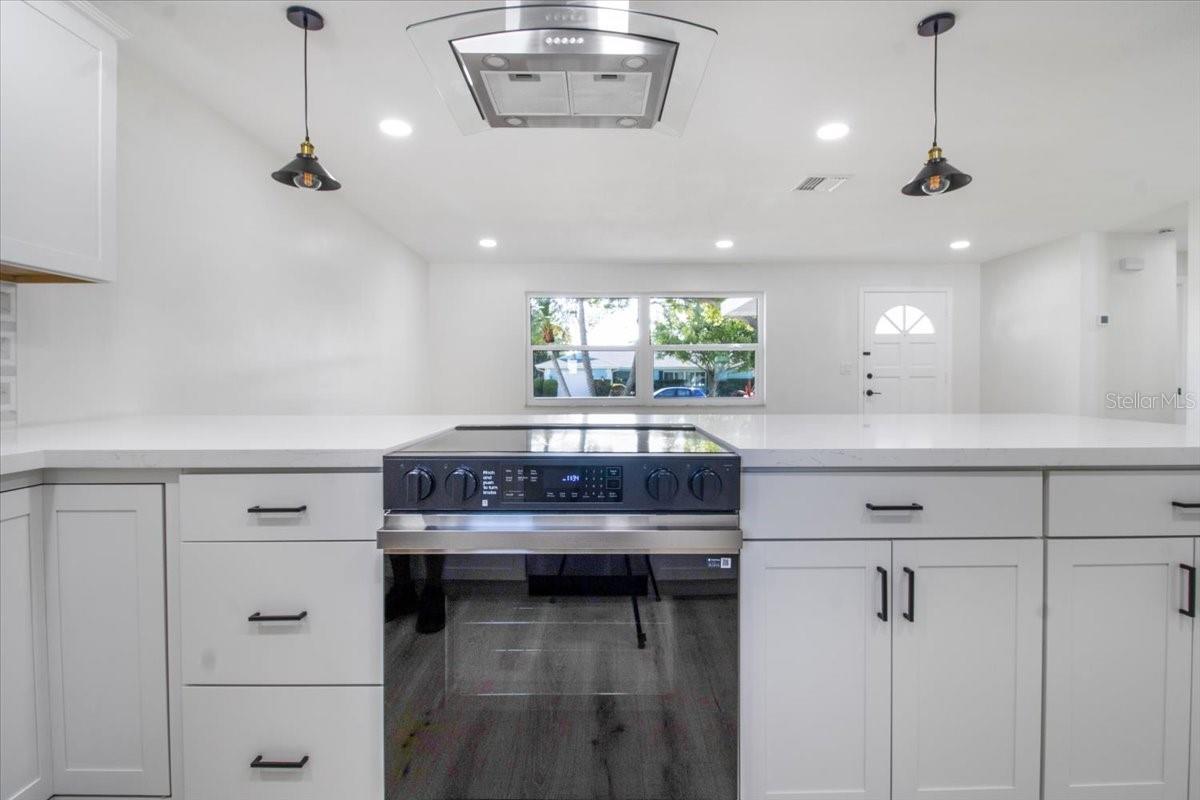 1924 SKY DR, CLEARWATER, FL, 33755