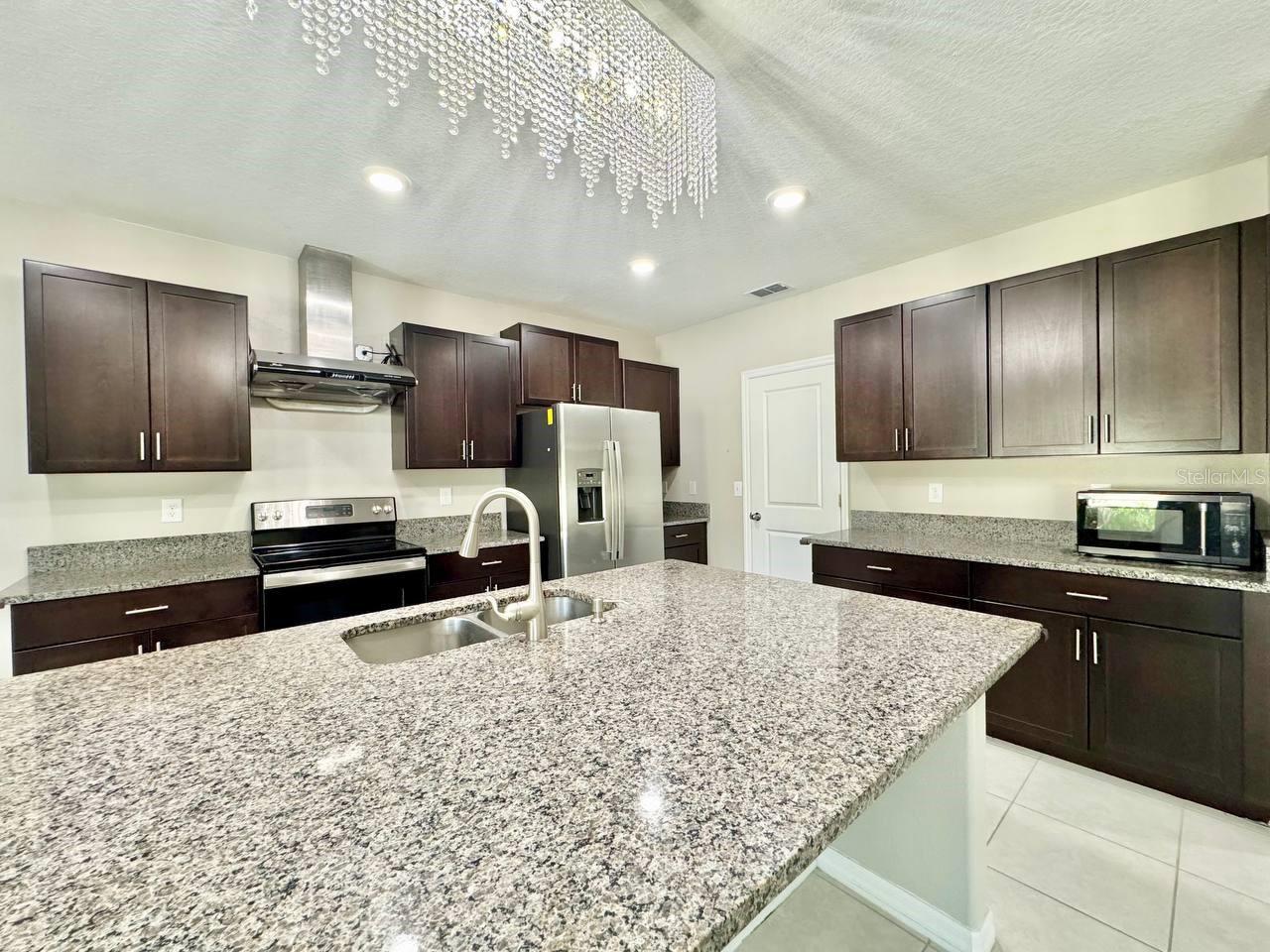 1867 COLDING DR, RUSKIN, FL, 33570