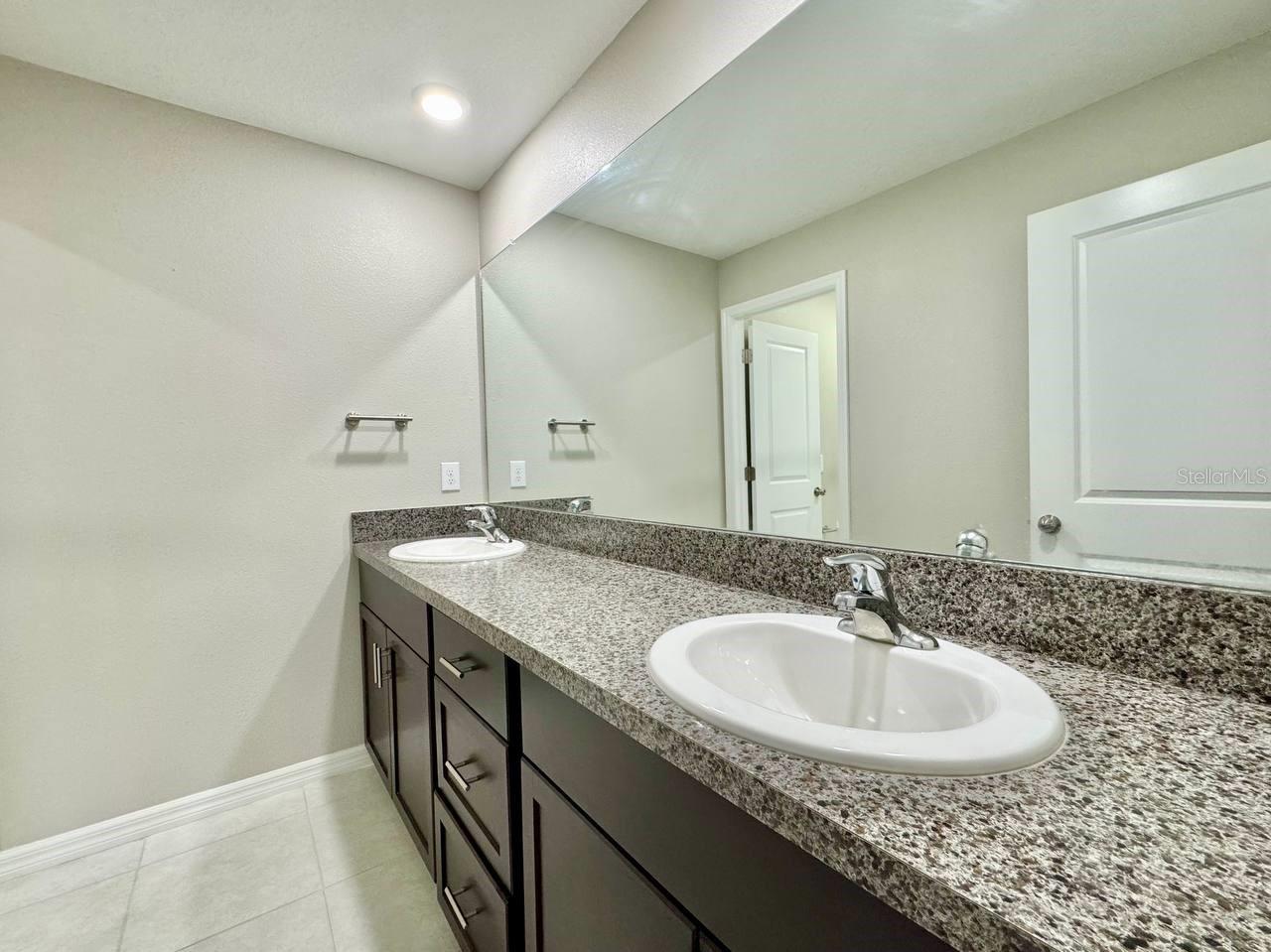 1867 COLDING DR, RUSKIN, FL, 33570