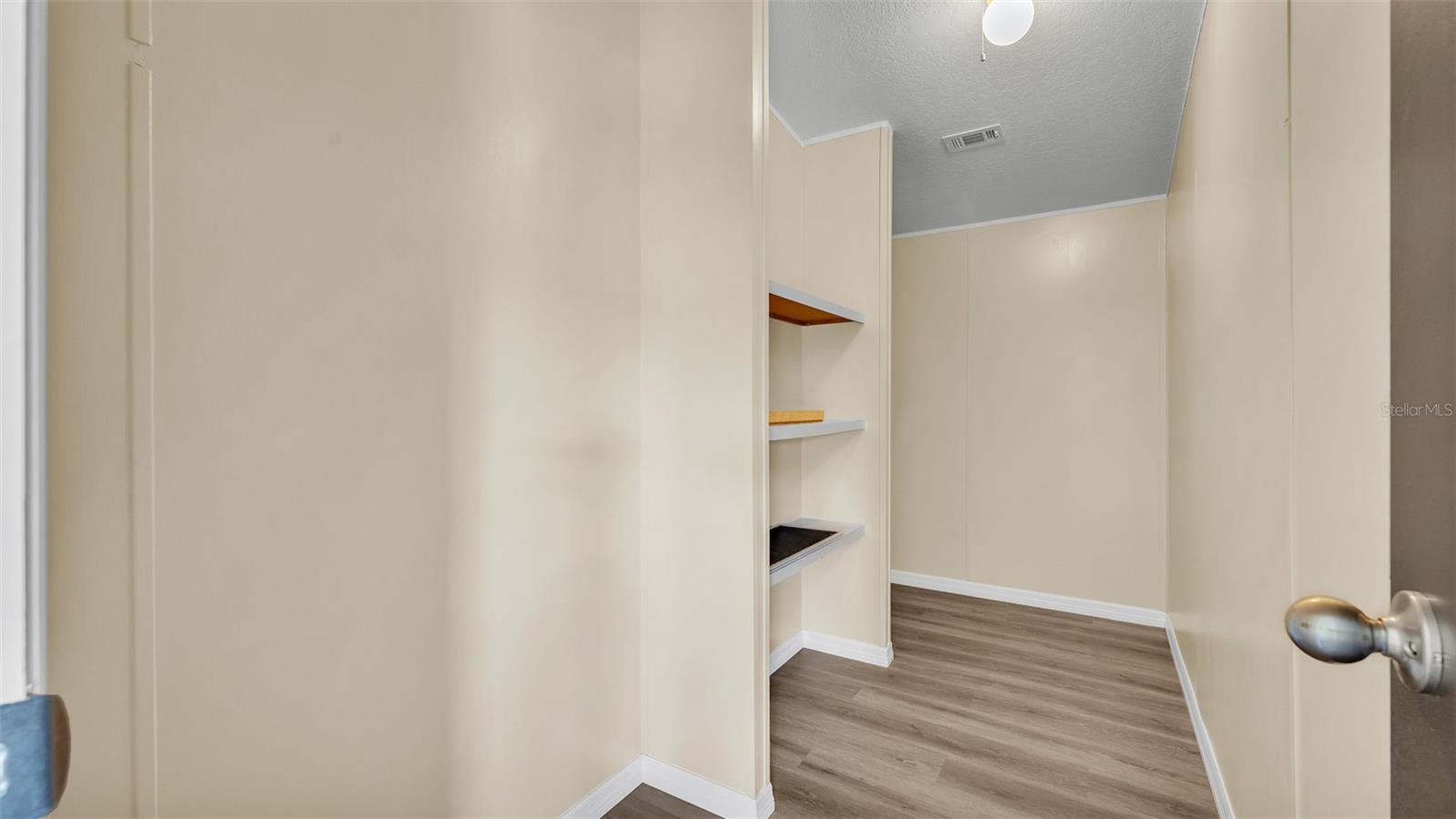 3002 MIDWAY RD, PLANT CITY, FL, 33565