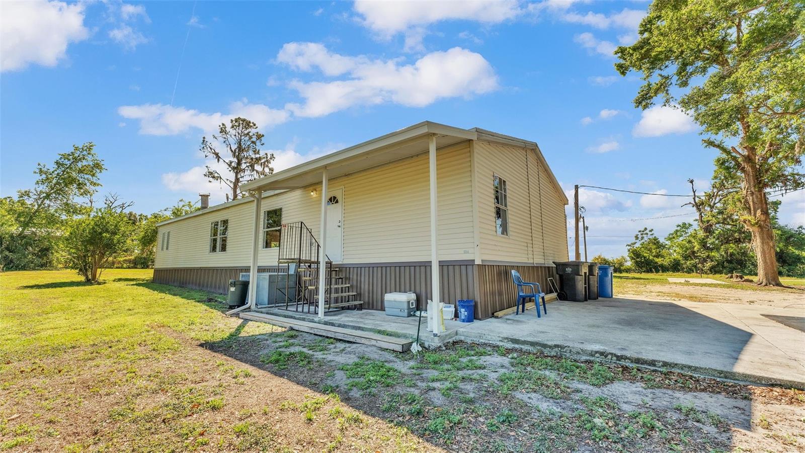 3002 MIDWAY RD, PLANT CITY, FL, 33565