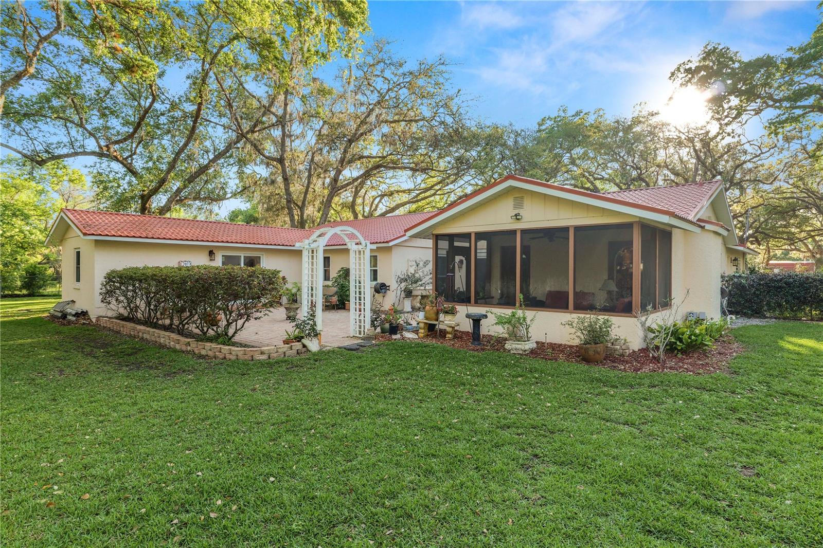 5502 IKE SMITH RD, PLANT CITY, FL, 33565