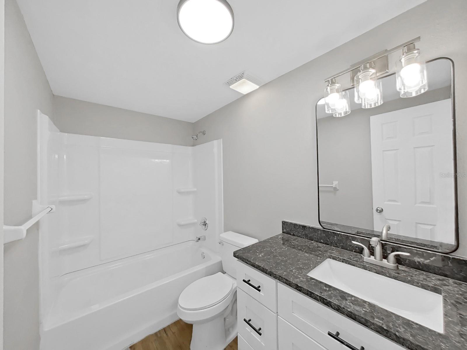 10404 HERSHEY RD, THONOTOSASSA, FL, 33592