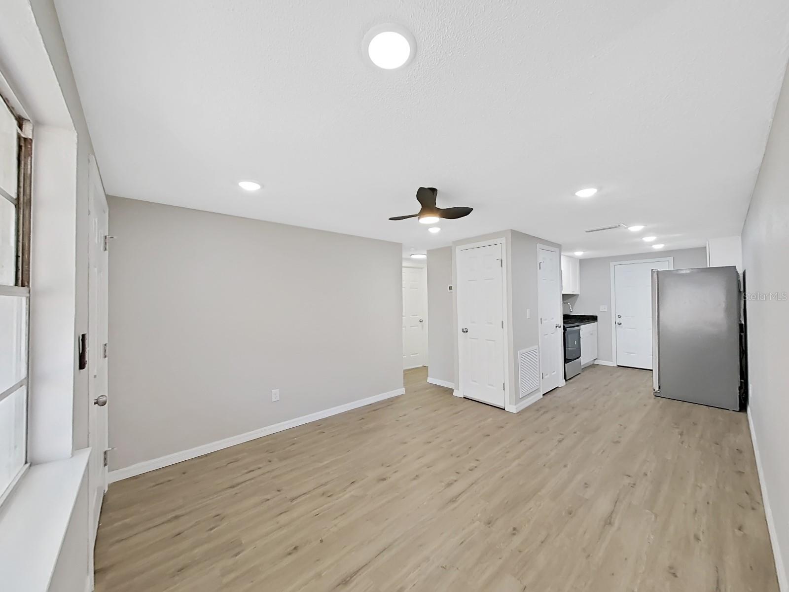 10404 HERSHEY RD, THONOTOSASSA, FL, 33592
