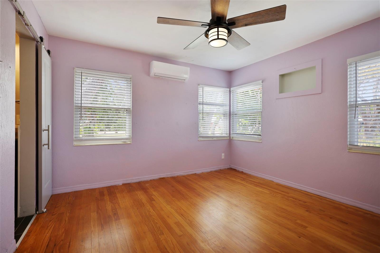 5010 45TH AVE N, ST PETERSBURG, FL, 33709
