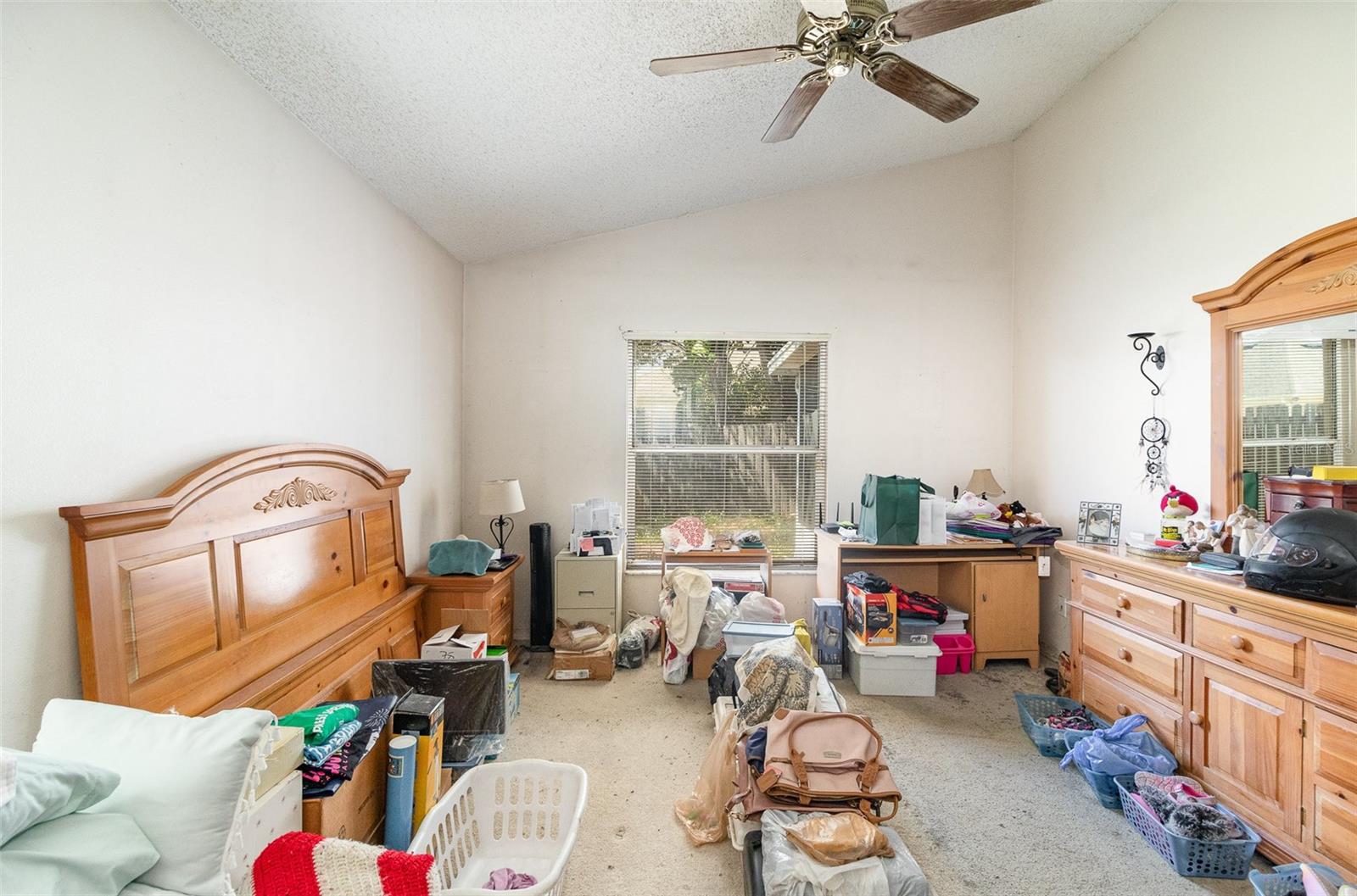 946 LITTLE CREEK RD, ORLANDO, FL, 32825