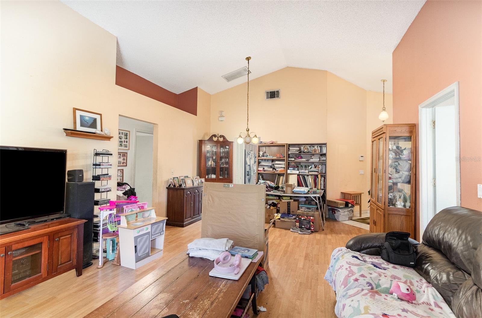 946 LITTLE CREEK RD, ORLANDO, FL, 32825