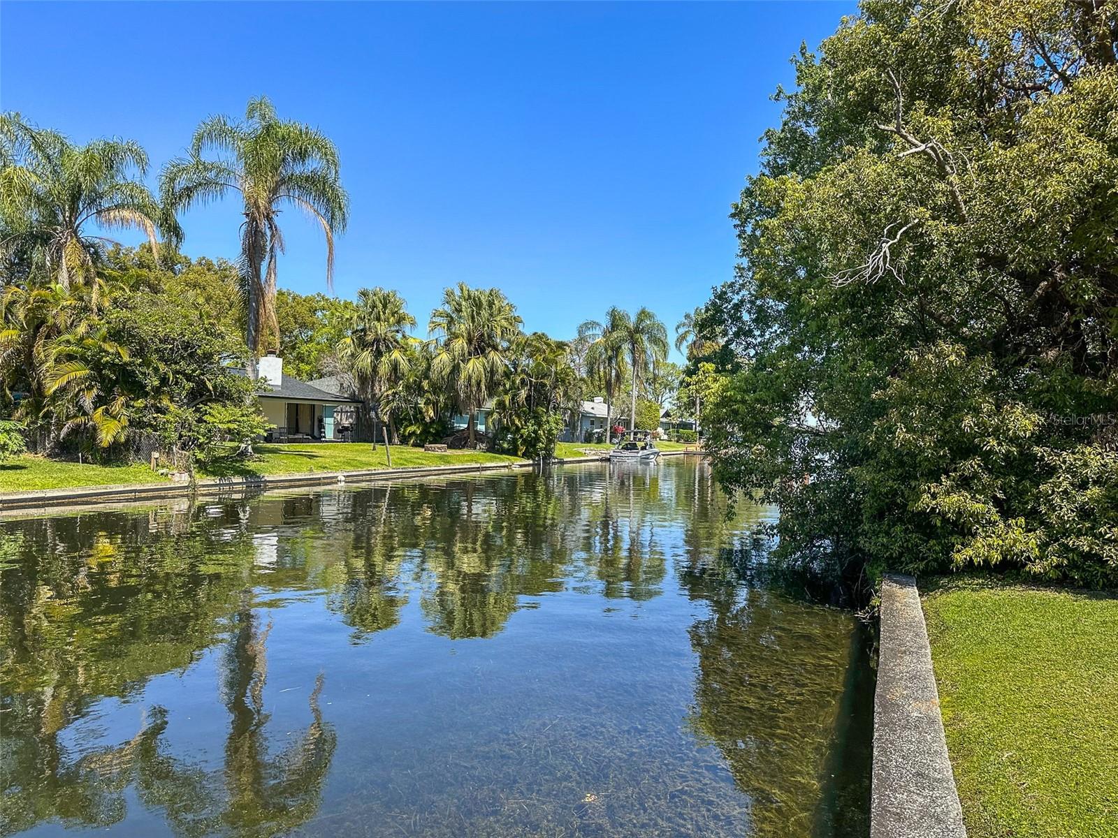 2601 WINDWARD CT, ORLANDO, FL, 32805