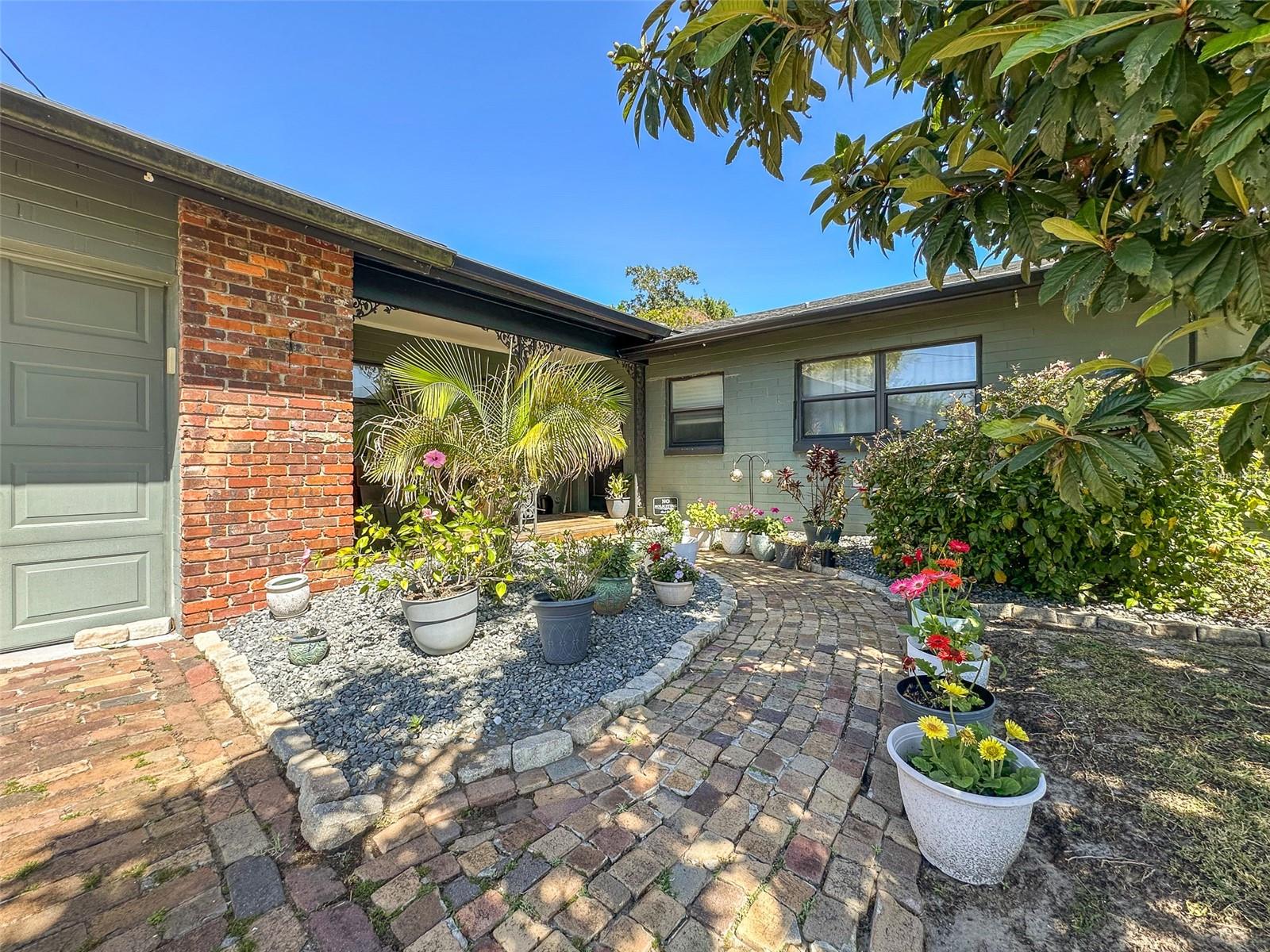 2601 WINDWARD CT, ORLANDO, FL, 32805