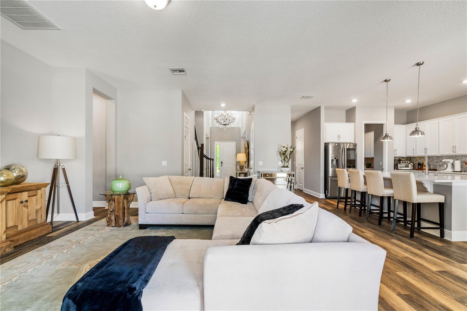 8384 LUDINGTON CIR, ORLANDO, FL, 32836