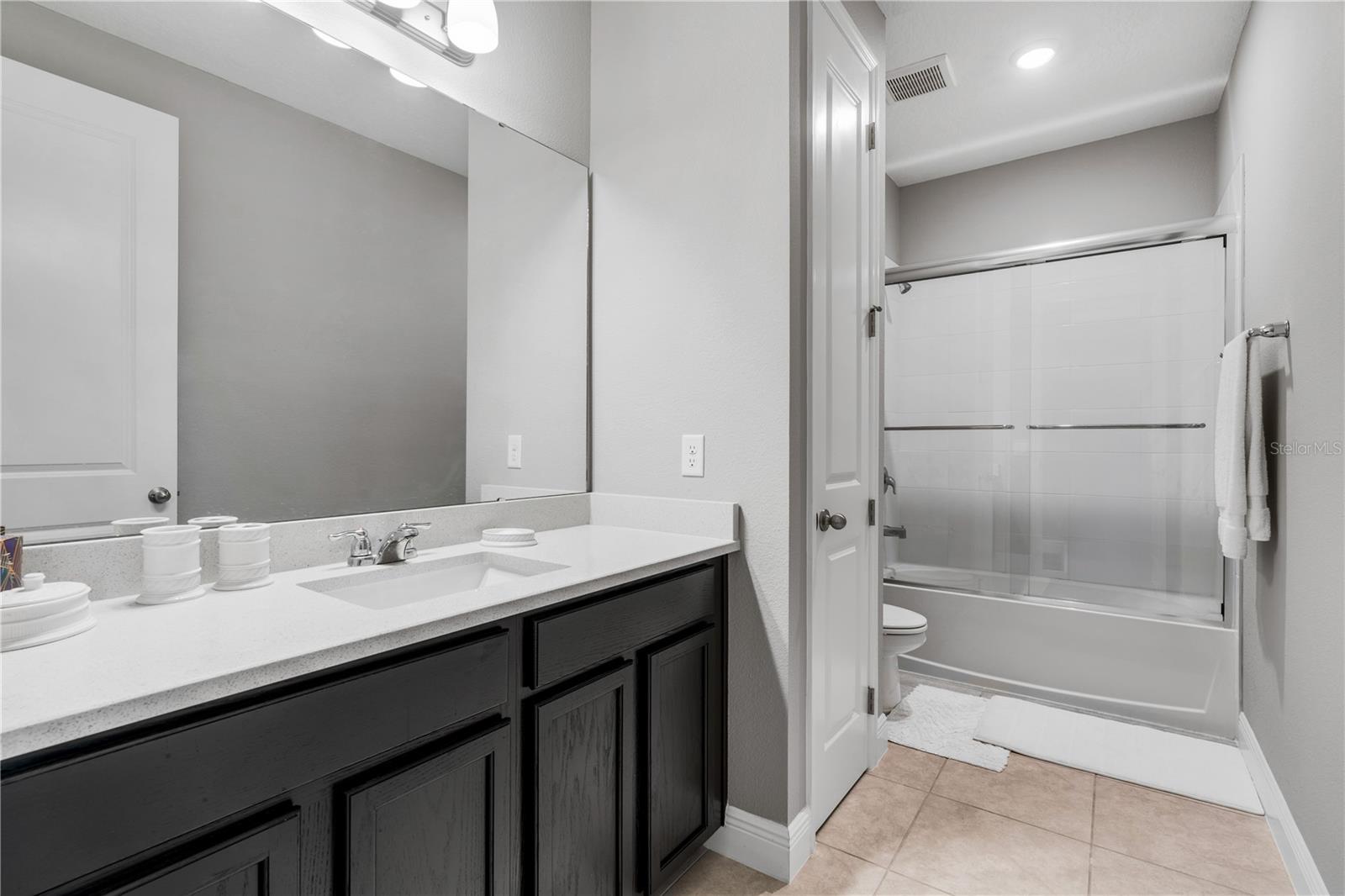 8384 LUDINGTON CIR, ORLANDO, FL, 32836