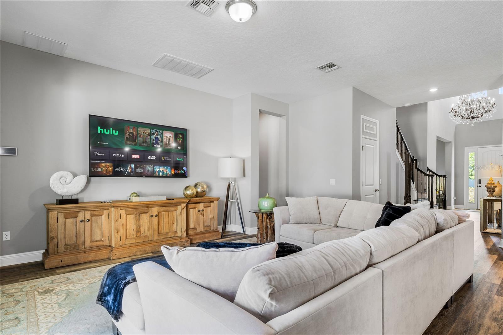 8384 LUDINGTON CIR, ORLANDO, FL, 32836