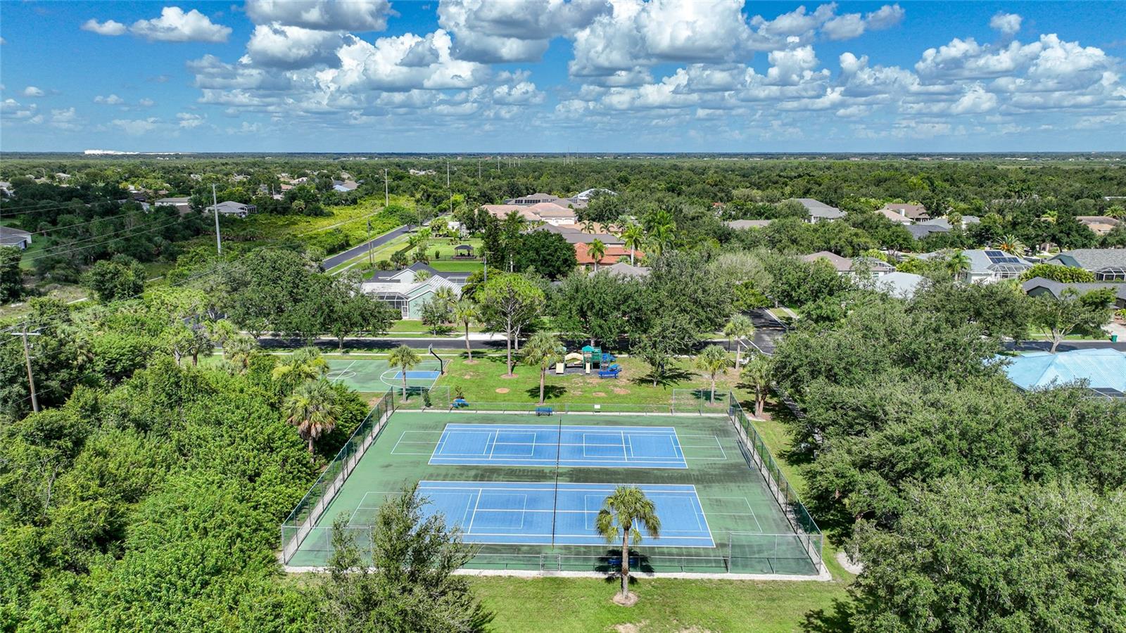 1065 HARBOUR GLEN PL, PUNTA GORDA, FL, 33983