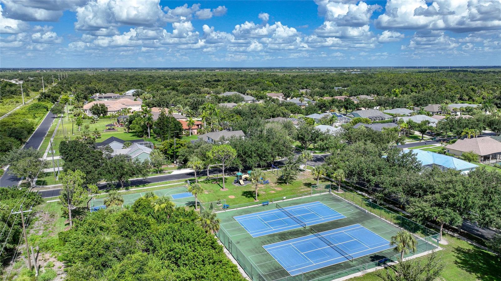 1065 HARBOUR GLEN PL, PUNTA GORDA, FL, 33983