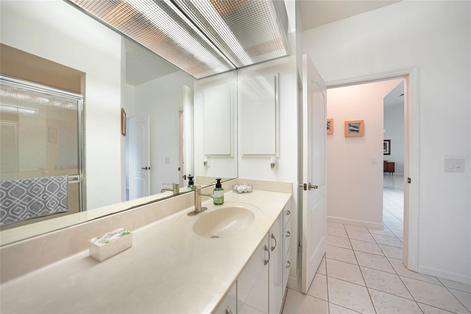 1065 HARBOUR GLEN PL, PUNTA GORDA, FL, 33983