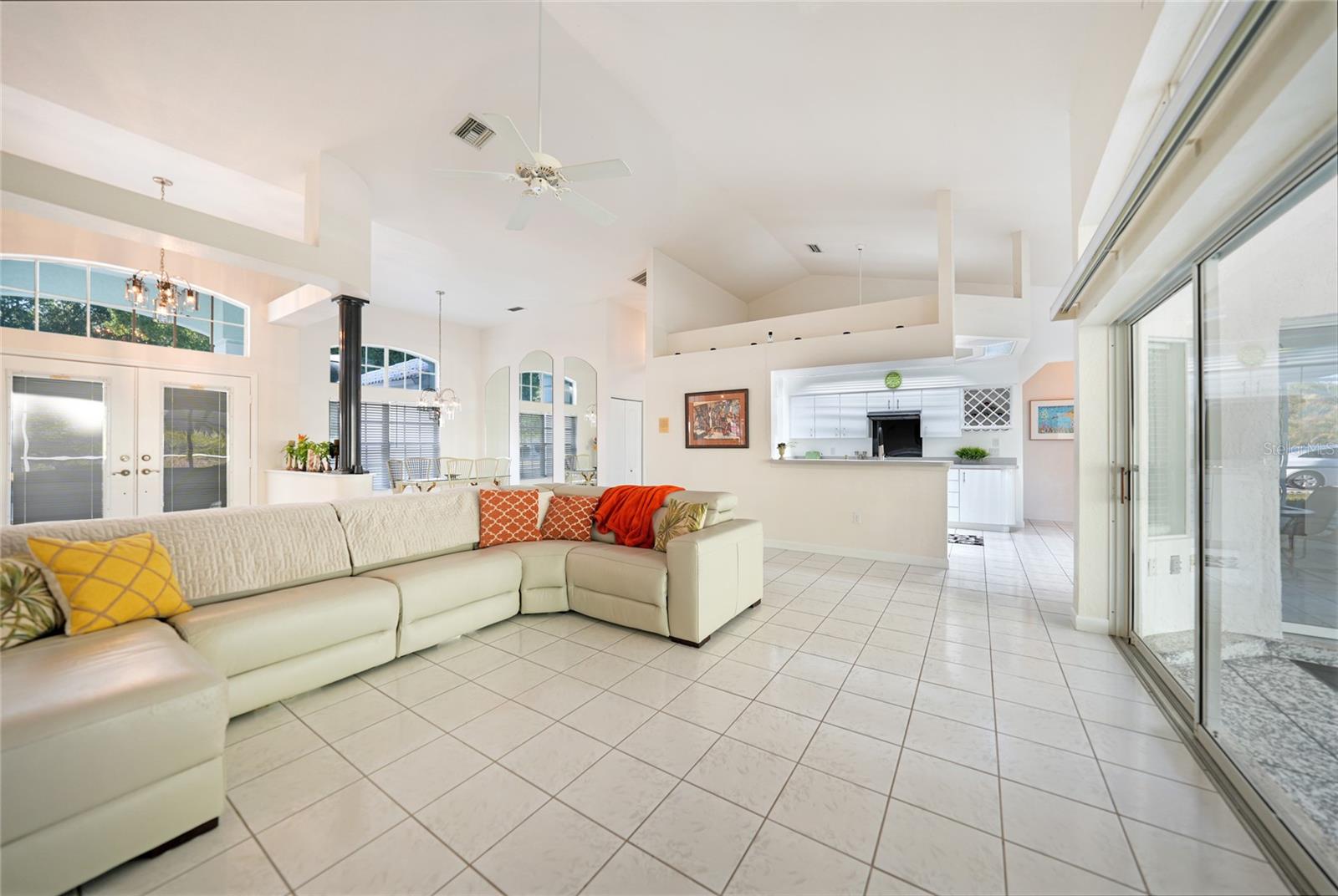 1065 HARBOUR GLEN PL, PUNTA GORDA, FL, 33983