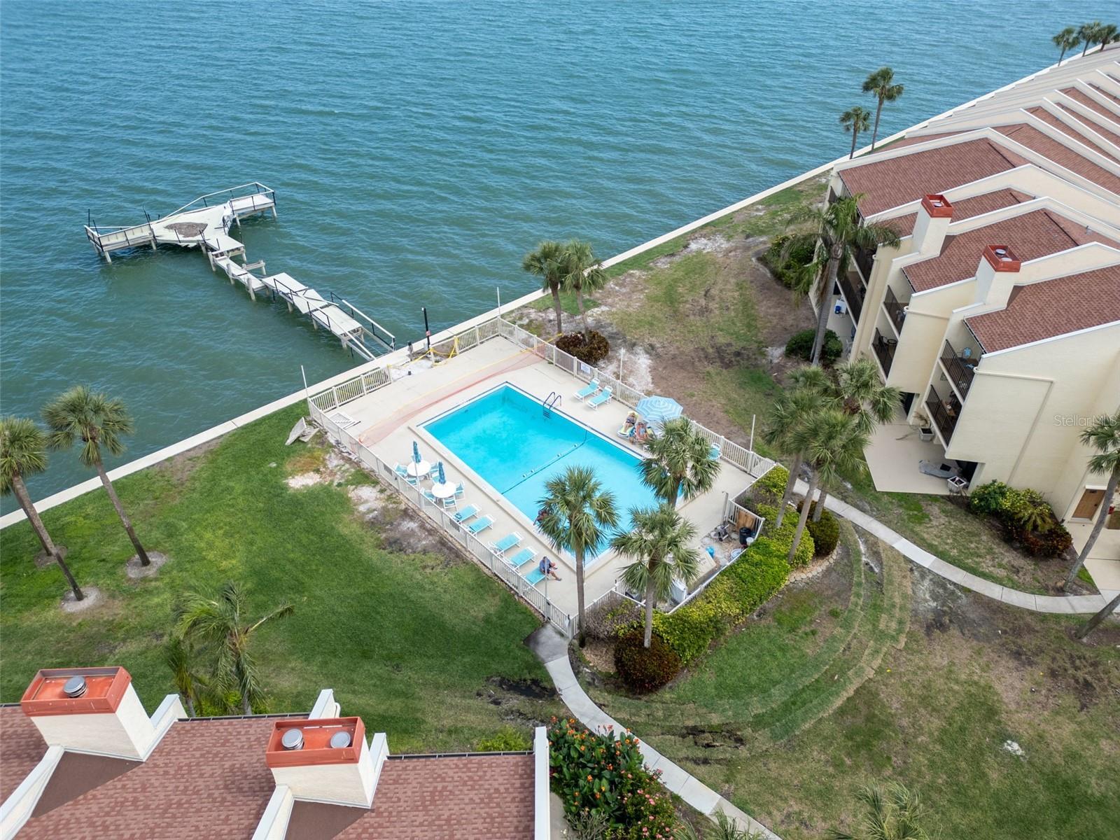 7550 SUNSHINE SKYWAY LN S #P11, ST PETERSBURG, FL, 33711