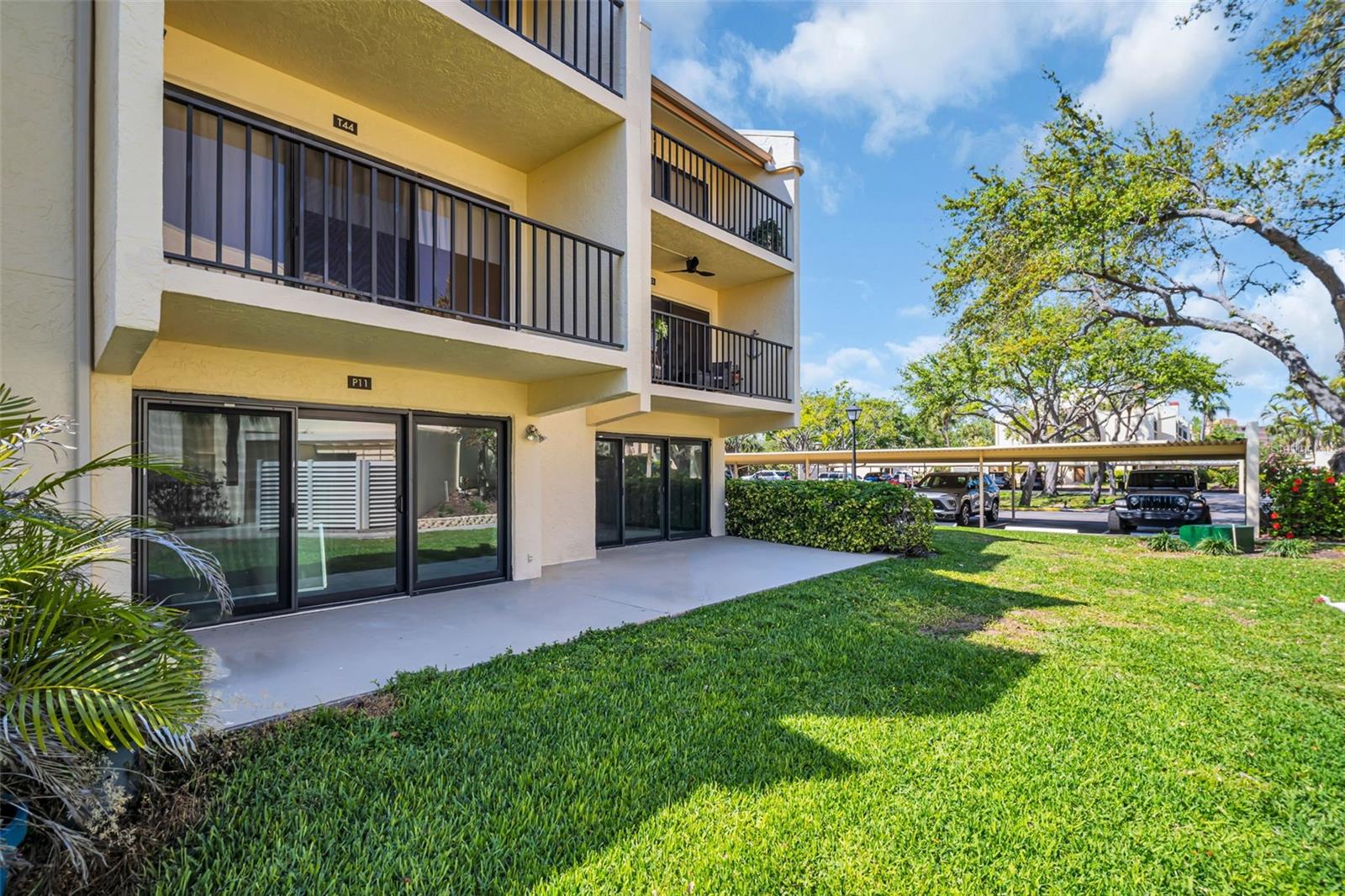 7550 SUNSHINE SKYWAY LN S #P11, ST PETERSBURG, FL, 33711
