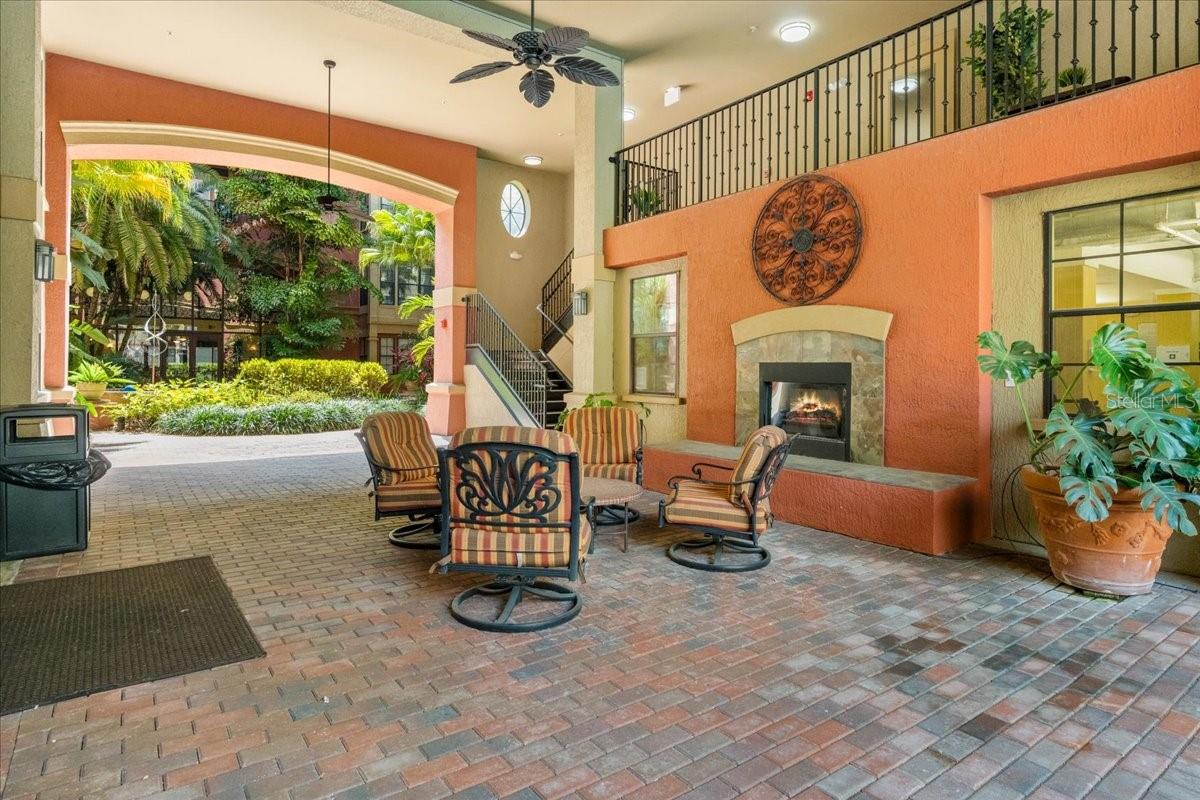 911 N ORANGE AVE #252, ORLANDO, FL, 32801