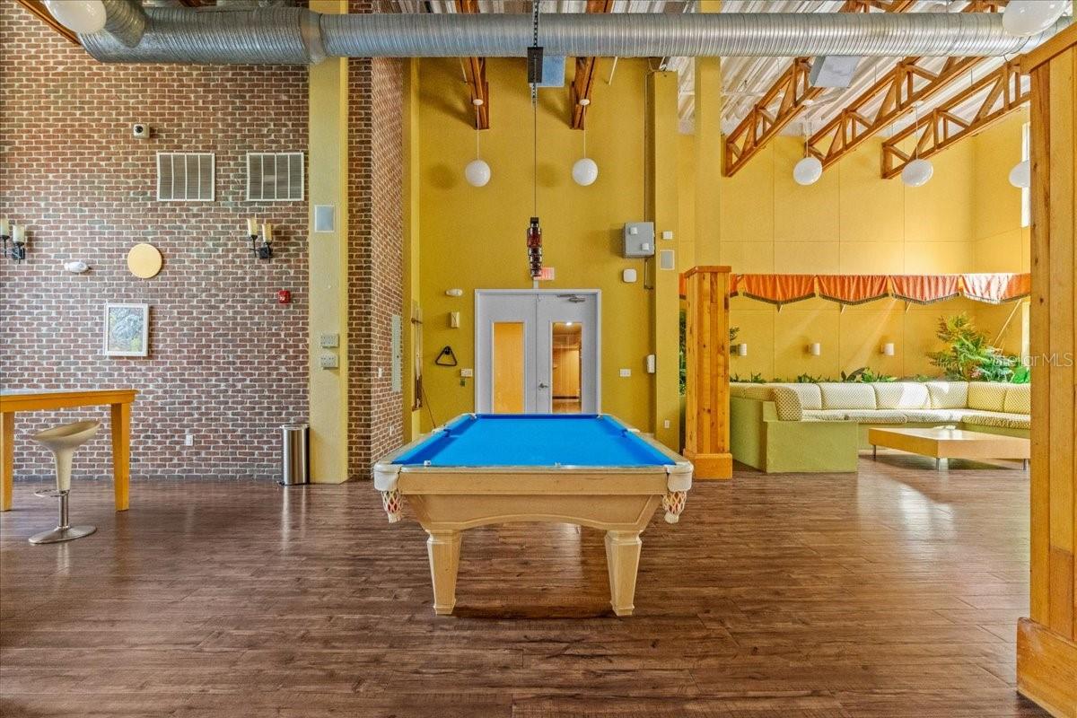 911 N ORANGE AVE #252, ORLANDO, FL, 32801