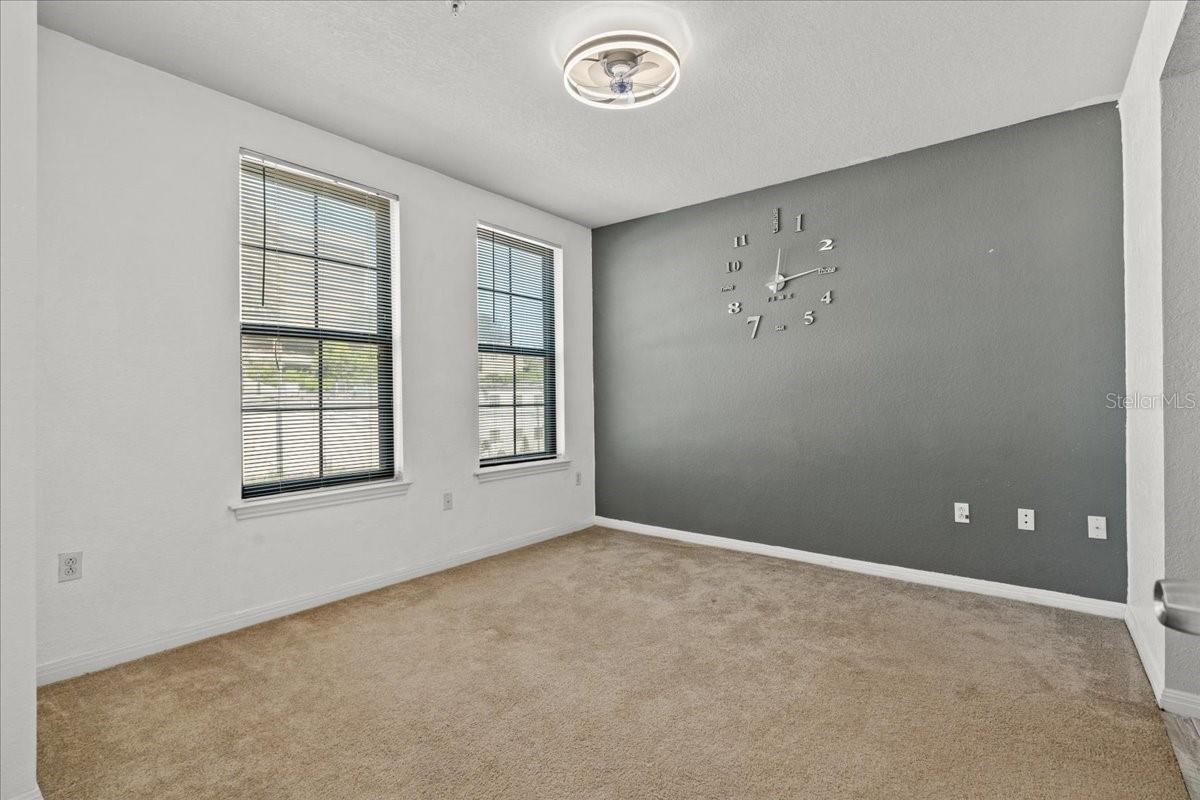 911 N ORANGE AVE #252, ORLANDO, FL, 32801
