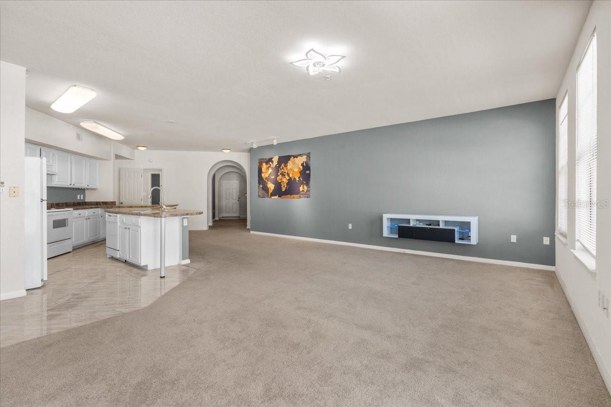 911 N ORANGE AVE #252, ORLANDO, FL, 32801
