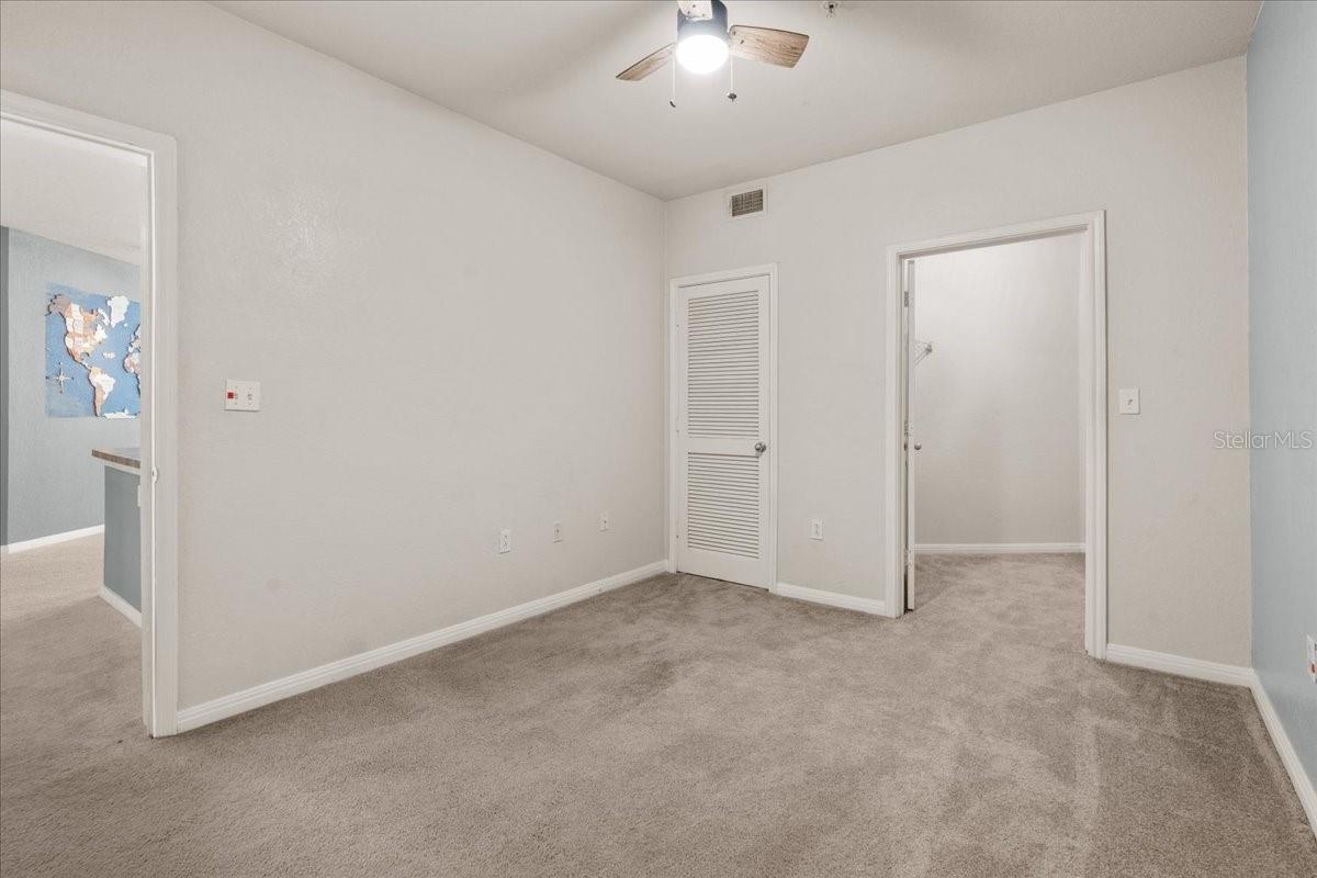 911 N ORANGE AVE #252, ORLANDO, FL, 32801