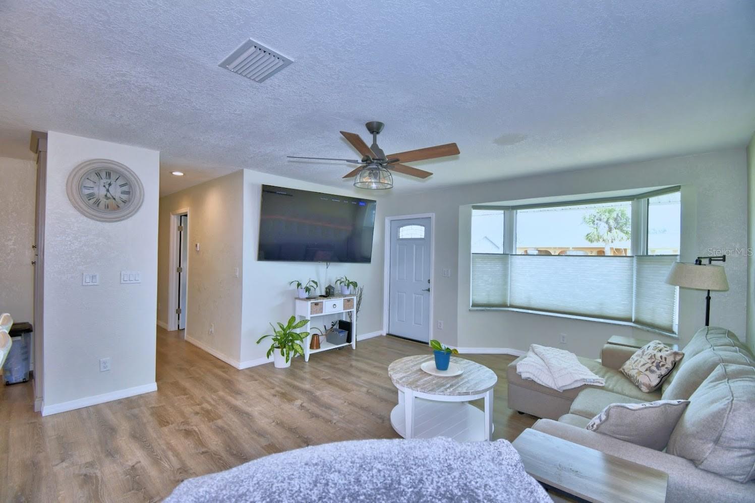 13495 NEWPORT AVE, PORT CHARLOTTE, FL, 33981