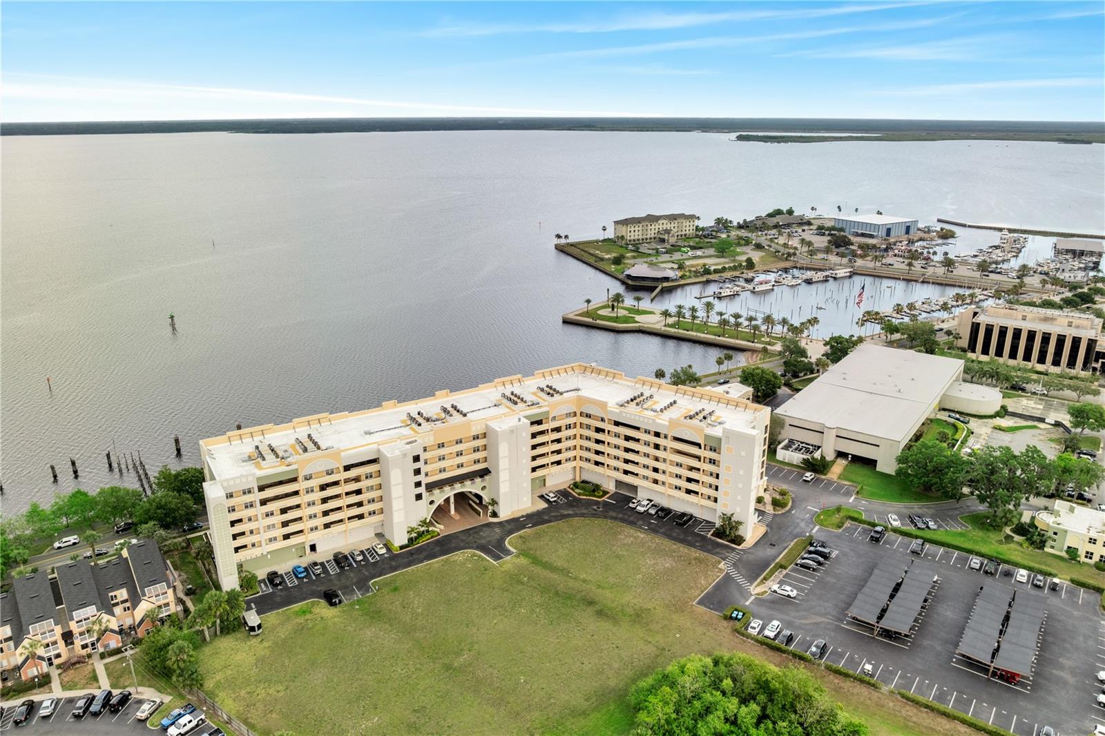 225 W SEMINOLE BLVD #409, SANFORD, FL, 32771