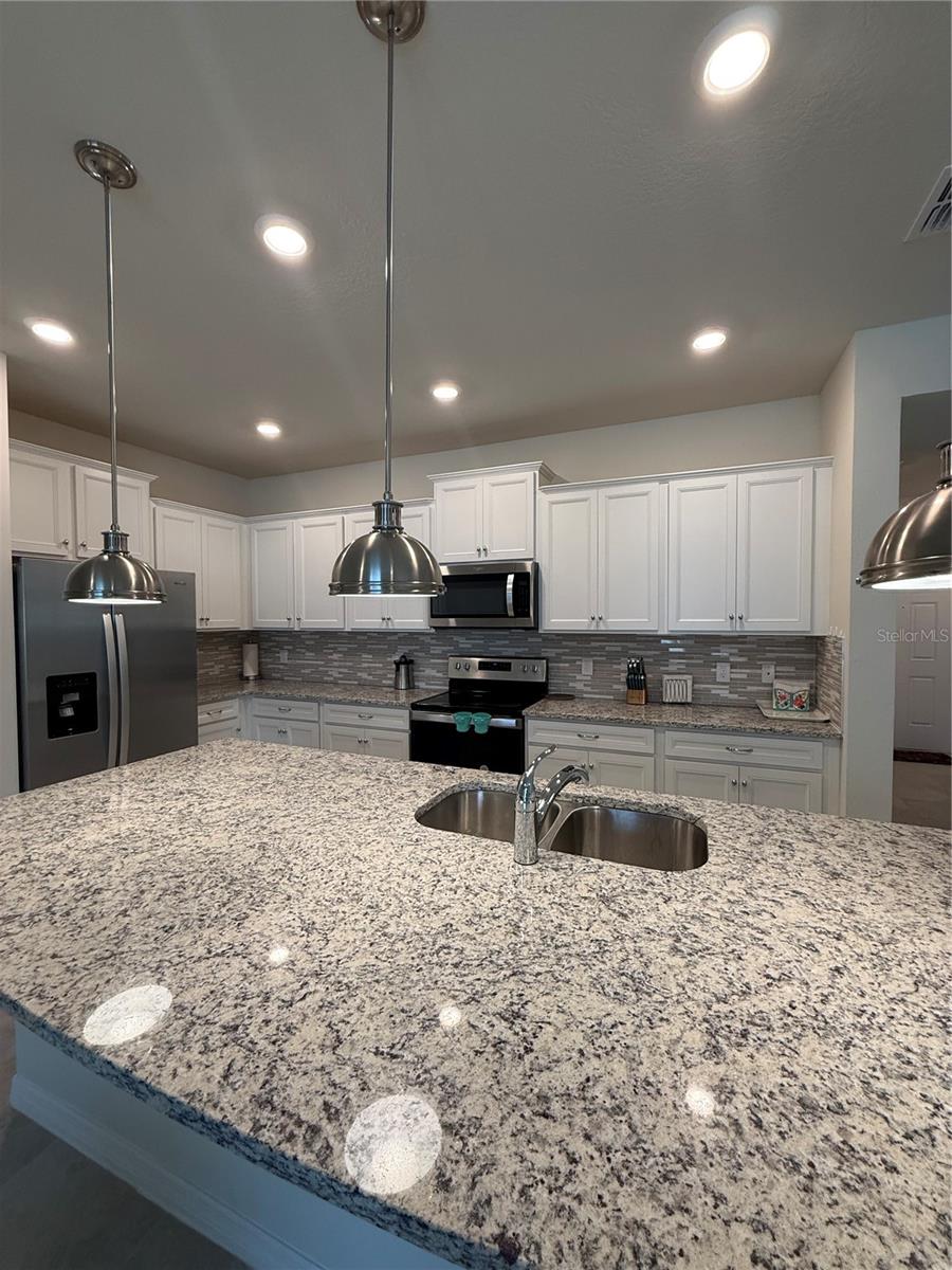 3990 LANA AVE, DAVENPORT, FL, 33897