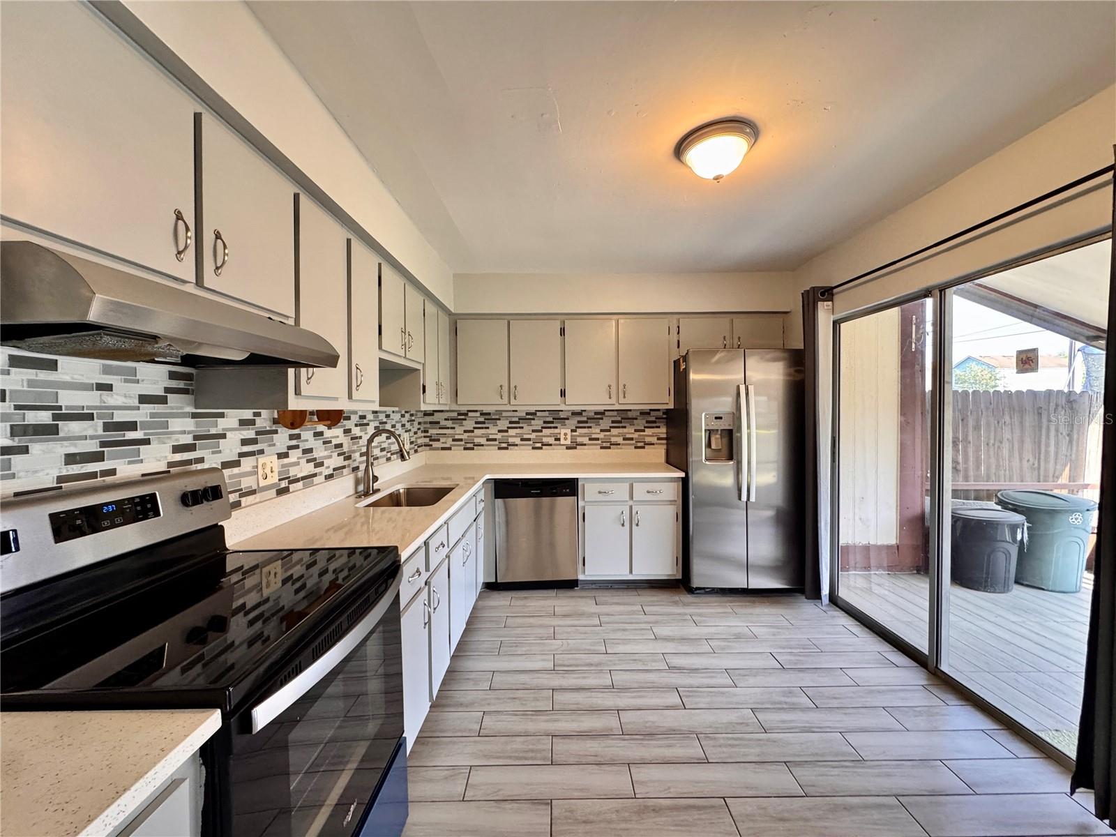 1232 ROMA CT, ORLANDO, FL, 32825