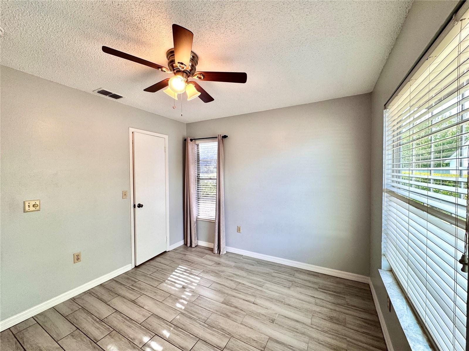 1232 ROMA CT, ORLANDO, FL, 32825