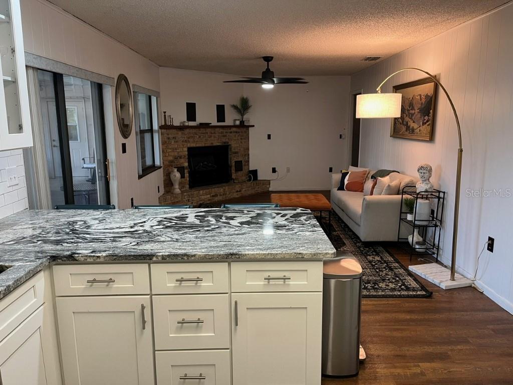 1102 SHADOWBROOK DR N, LAKELAND, FL, 33813