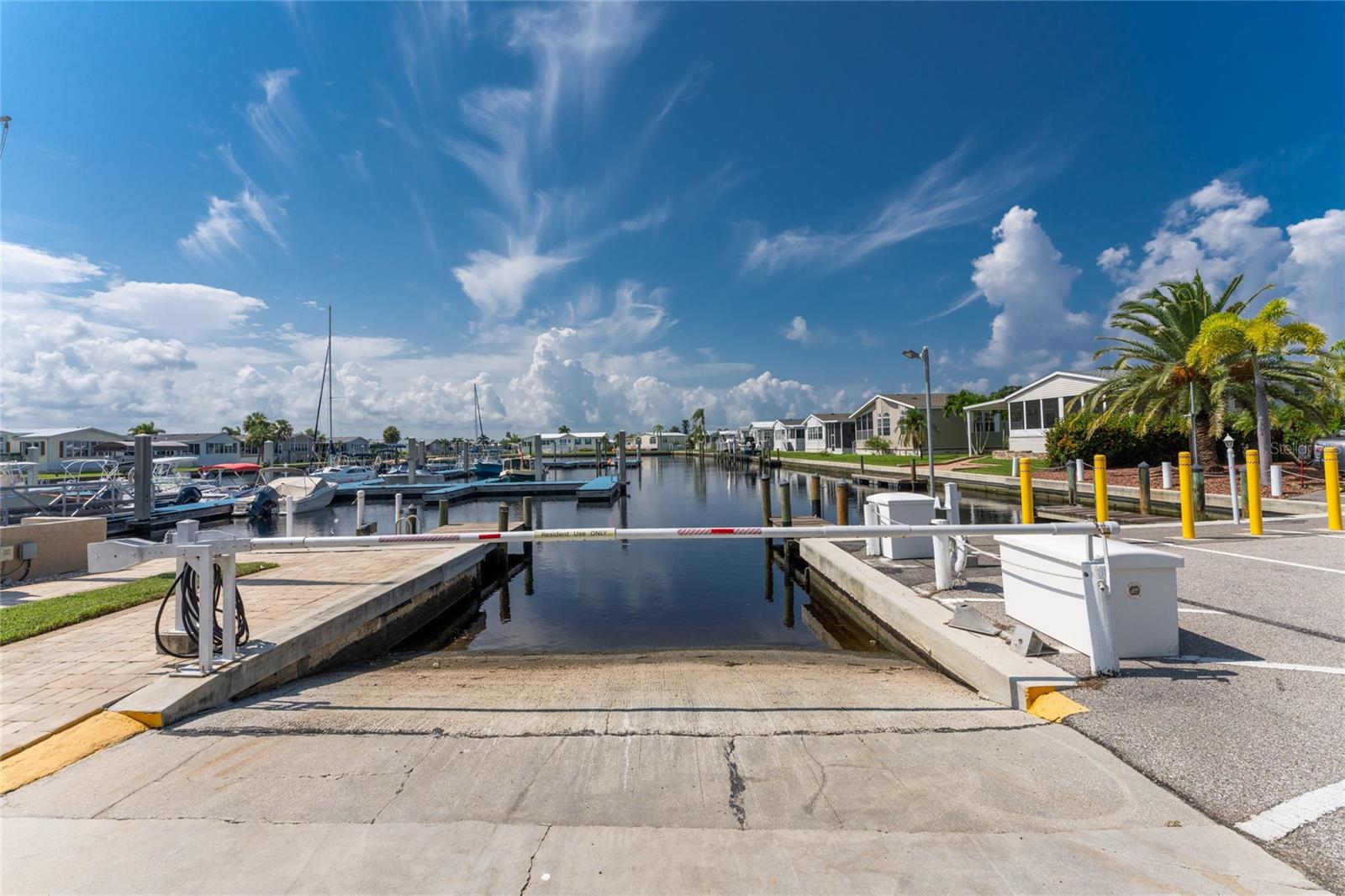 48 AMSTERDAM AVE, PUNTA GORDA, FL, 33950