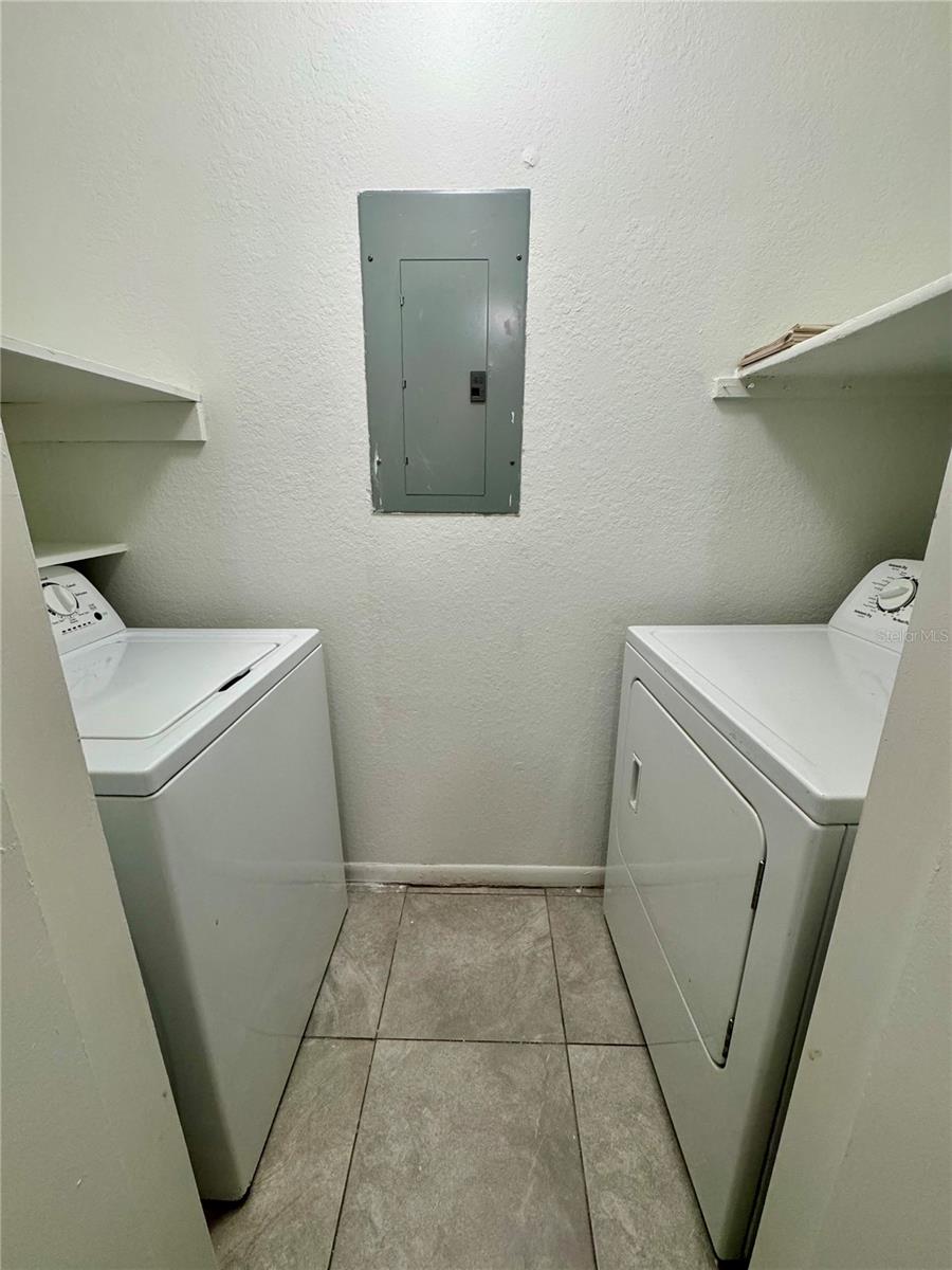 5501 ROSEBRIAR WAY #B105, ORLANDO, FL, 32822