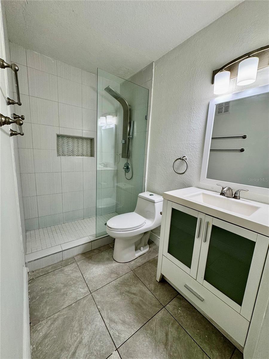 5501 ROSEBRIAR WAY #B105, ORLANDO, FL, 32822