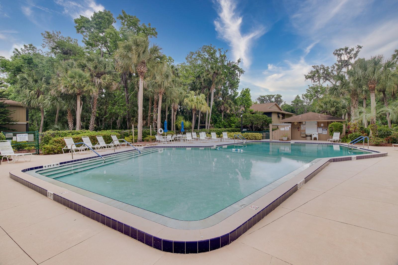 120 HIBISCUS WOODS CT #14D, DELTONA, FL, 32725