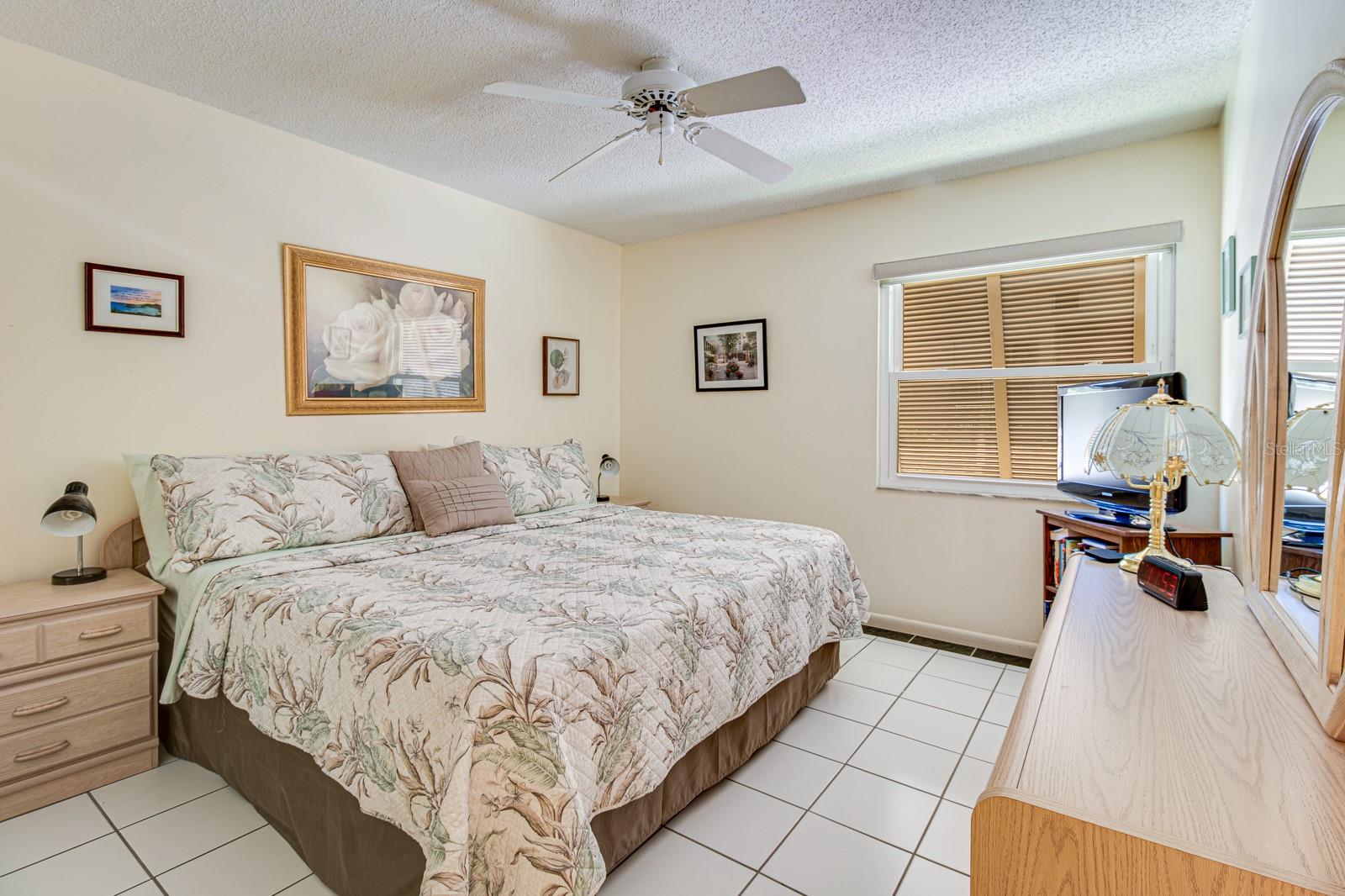 120 HIBISCUS WOODS CT #14D, DELTONA, FL, 32725