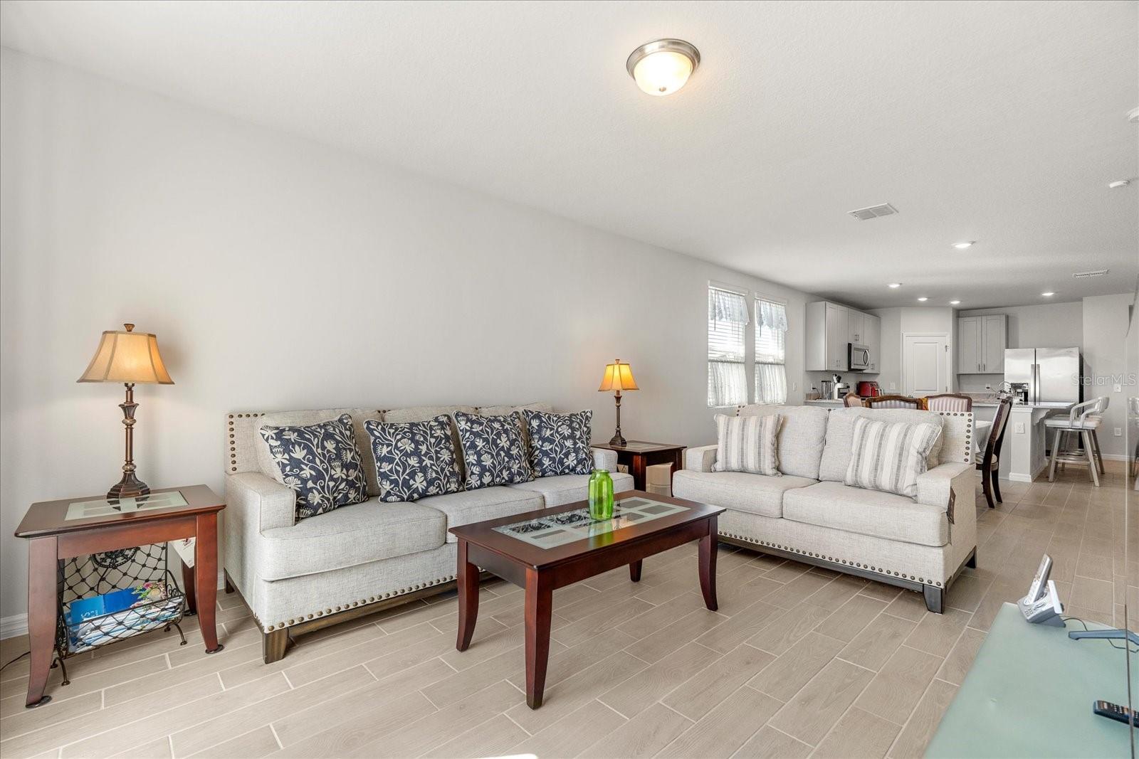 1188 OAK VALLEY DR, AUBURNDALE, FL, 33823