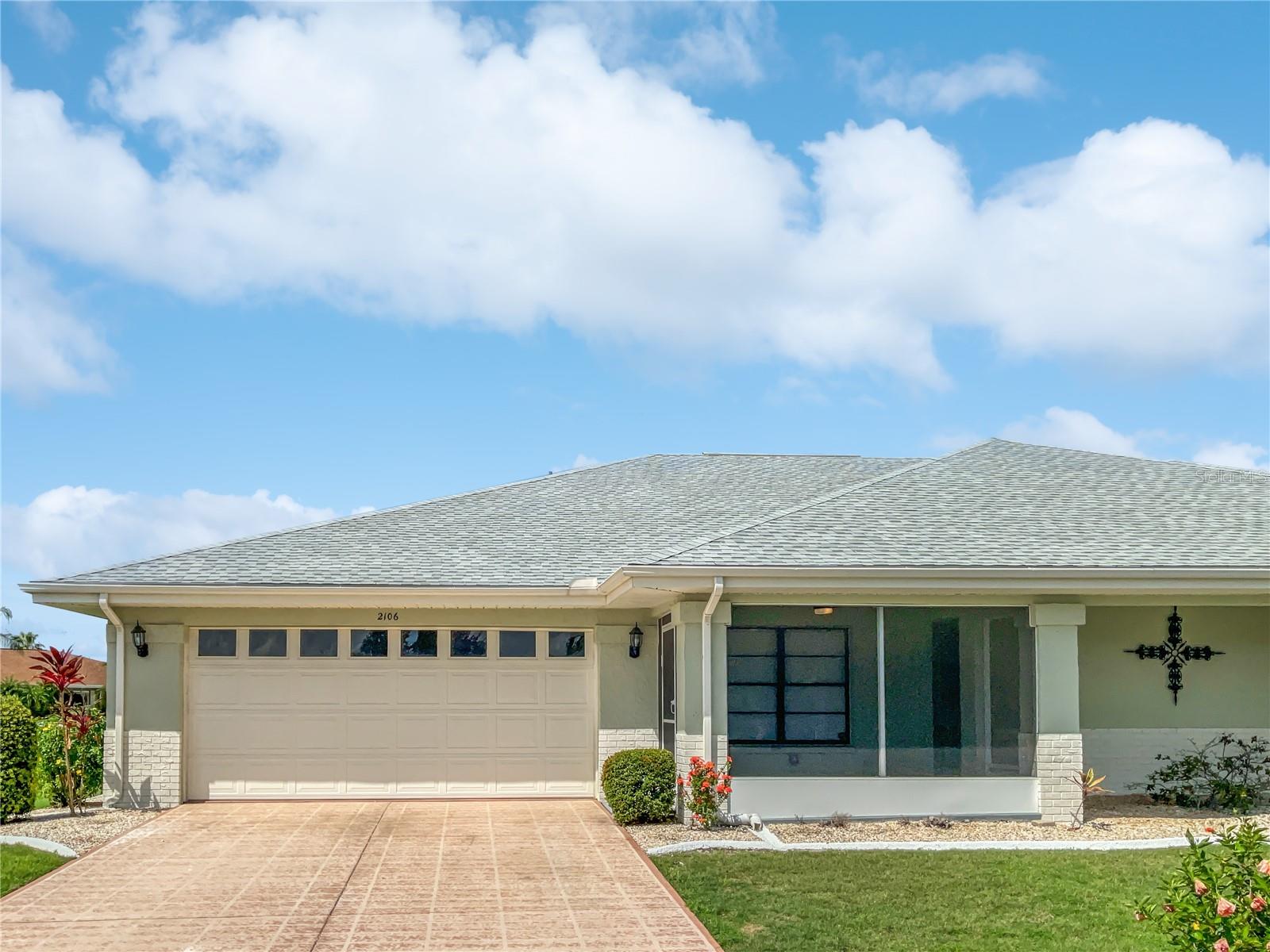 2106 MEADOWLARK LN, SUN CITY CENTER, FL, 33573